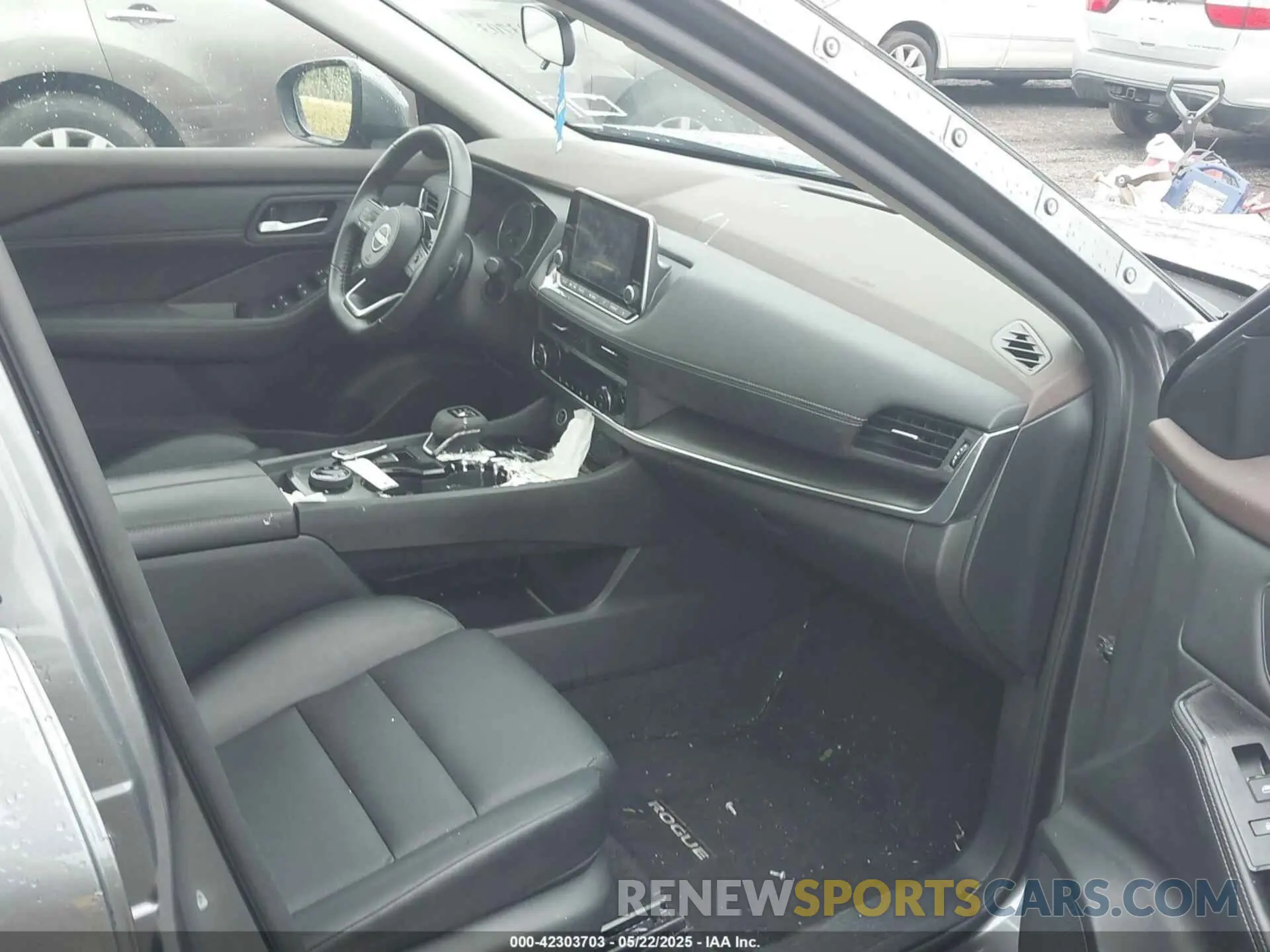 5 Photograph of a damaged car 5N1BT3BB3PC923853 NISSAN ROGUE 2023