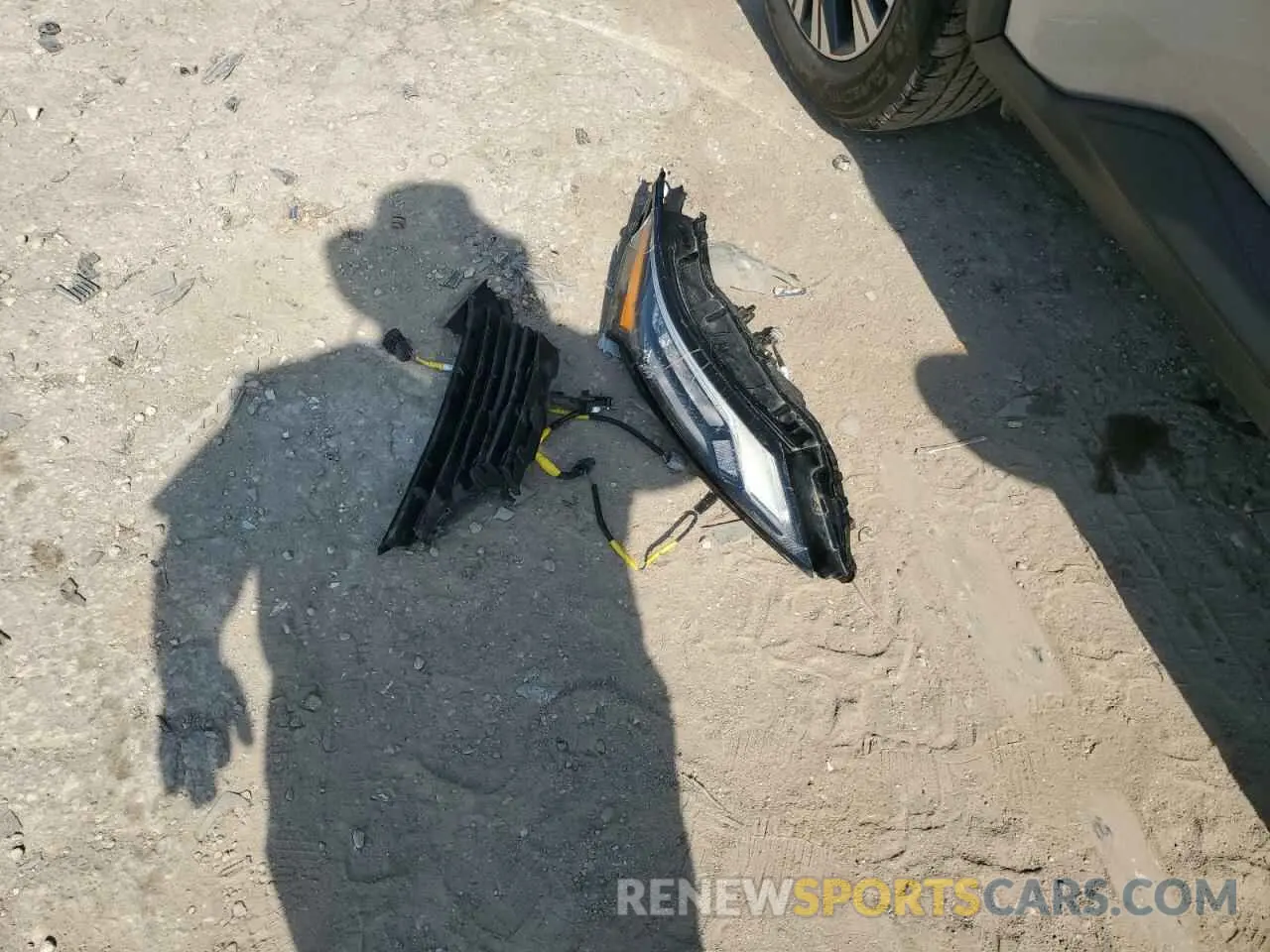 12 Photograph of a damaged car 5N1BT3BB3PC925229 NISSAN ROGUE 2023