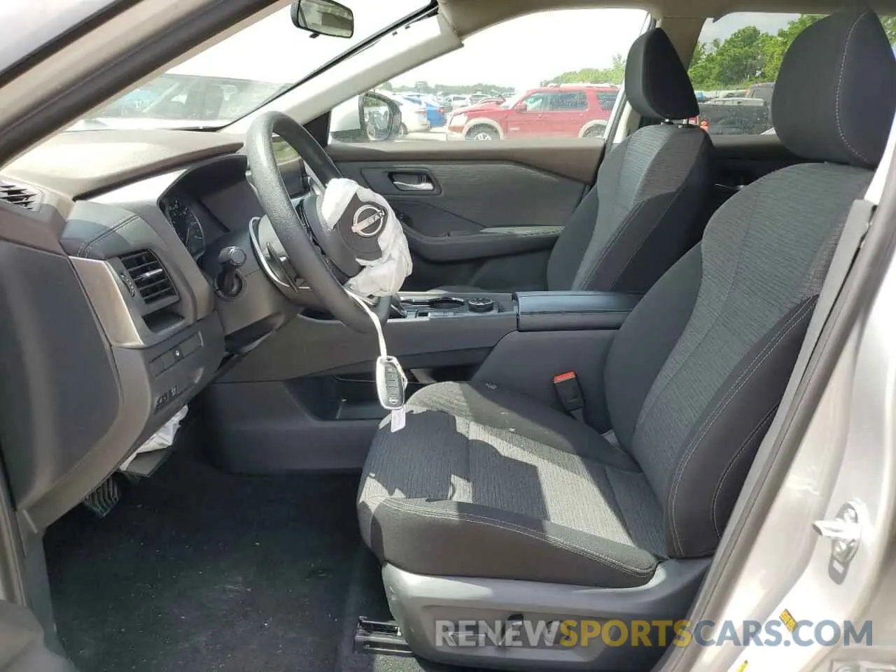 7 Photograph of a damaged car 5N1BT3BB3PC942466 NISSAN ROGUE 2023