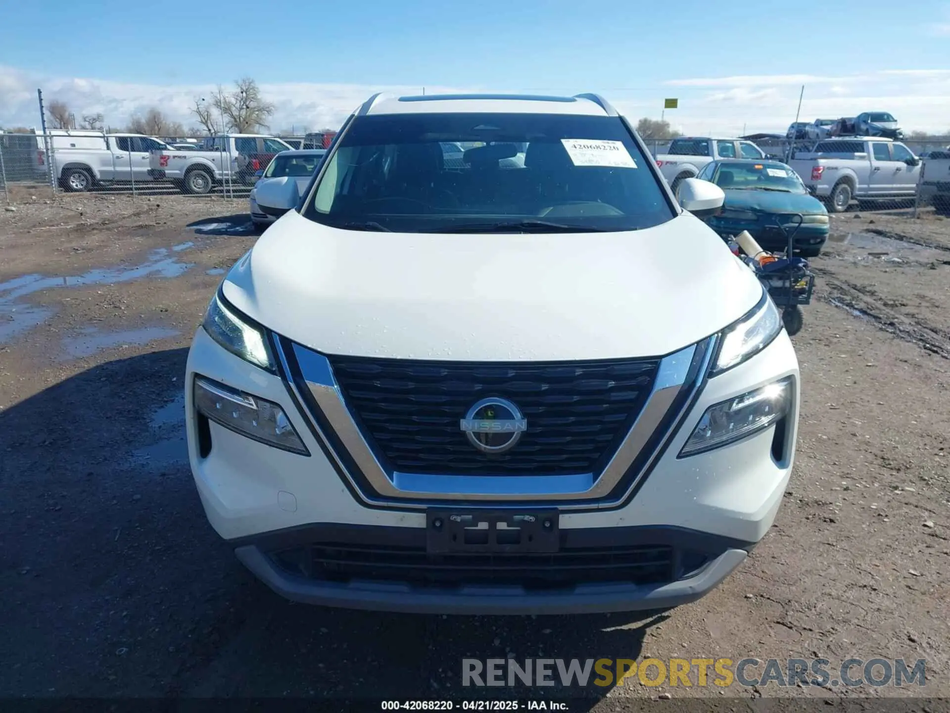 13 Photograph of a damaged car 5N1BT3BB5PC774832 NISSAN ROGUE 2023