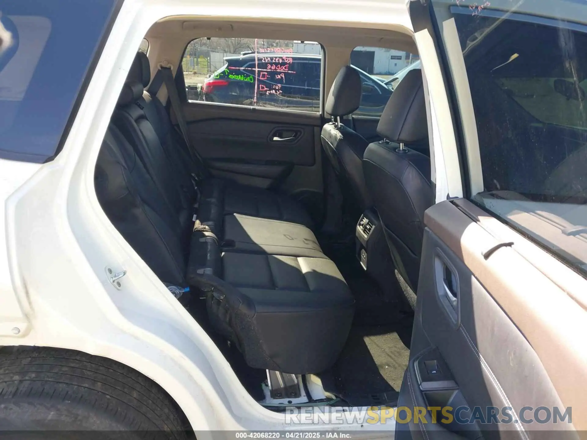 8 Photograph of a damaged car 5N1BT3BB5PC774832 NISSAN ROGUE 2023