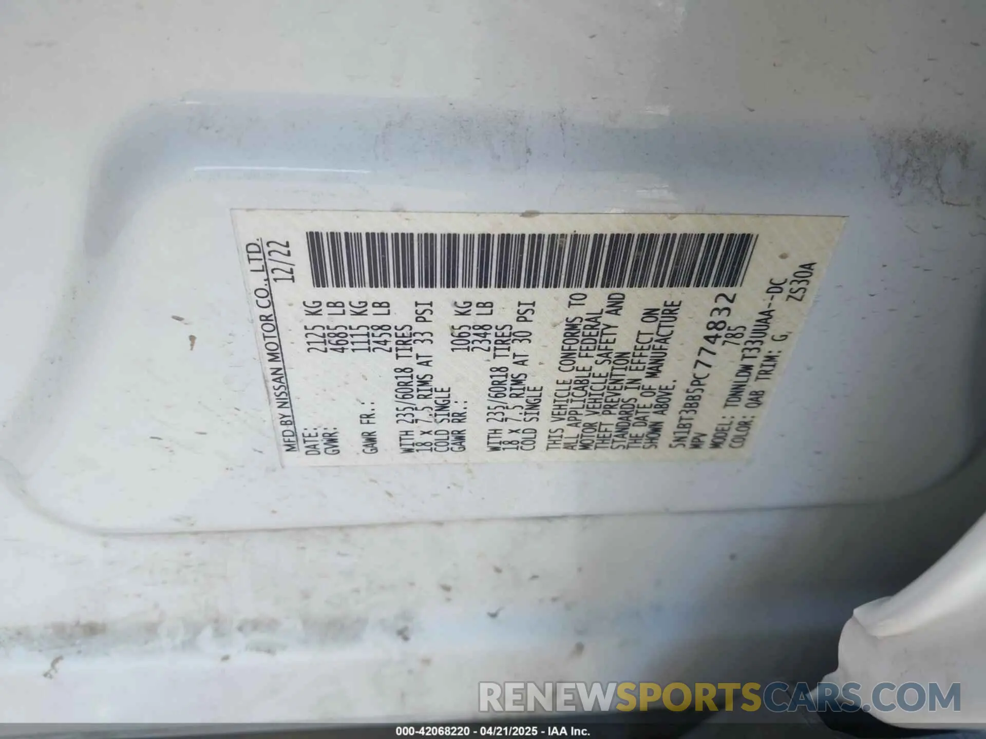 9 Photograph of a damaged car 5N1BT3BB5PC774832 NISSAN ROGUE 2023