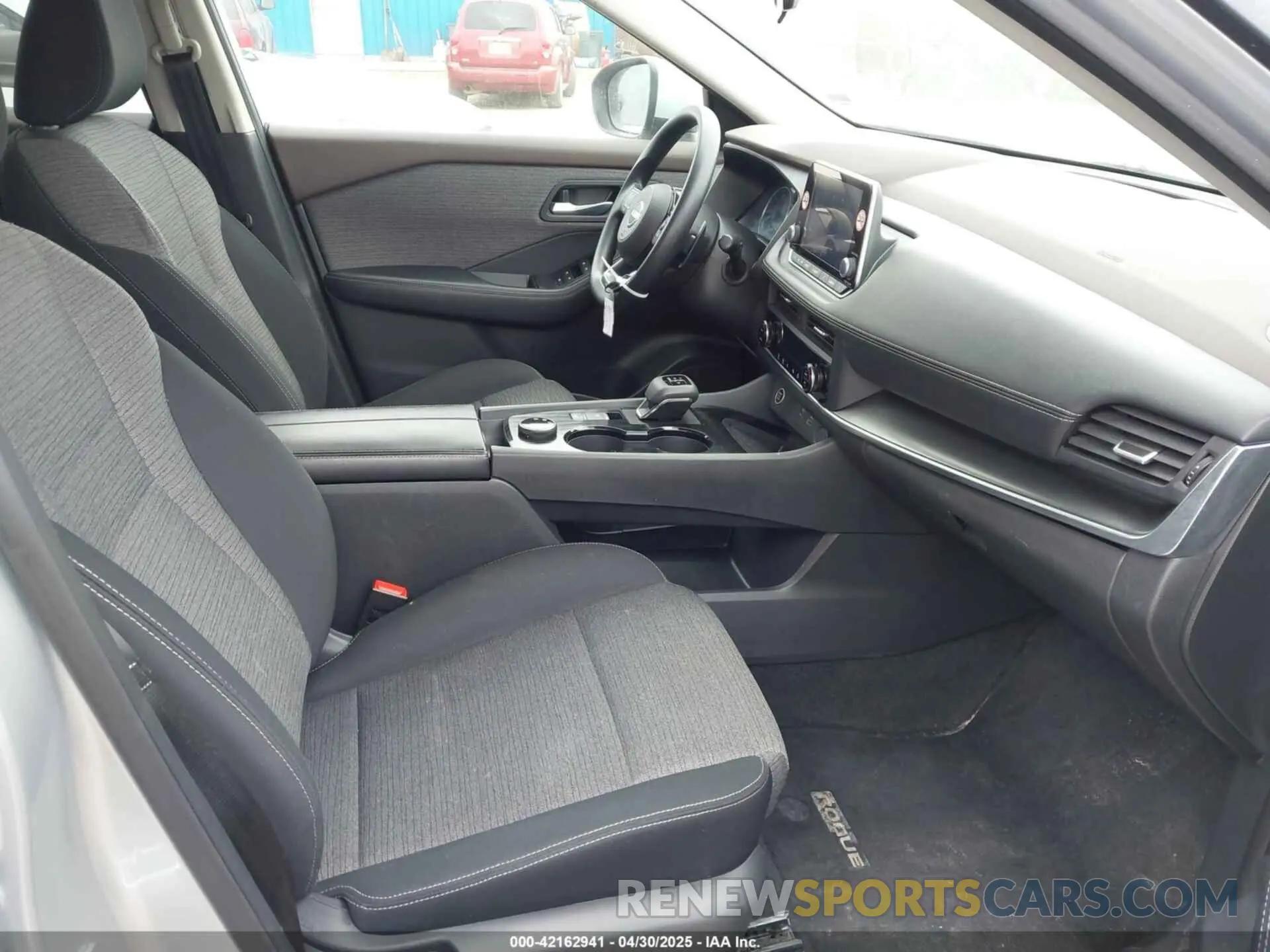 5 Photograph of a damaged car 5N1BT3BB6PC792126 NISSAN ROGUE 2023
