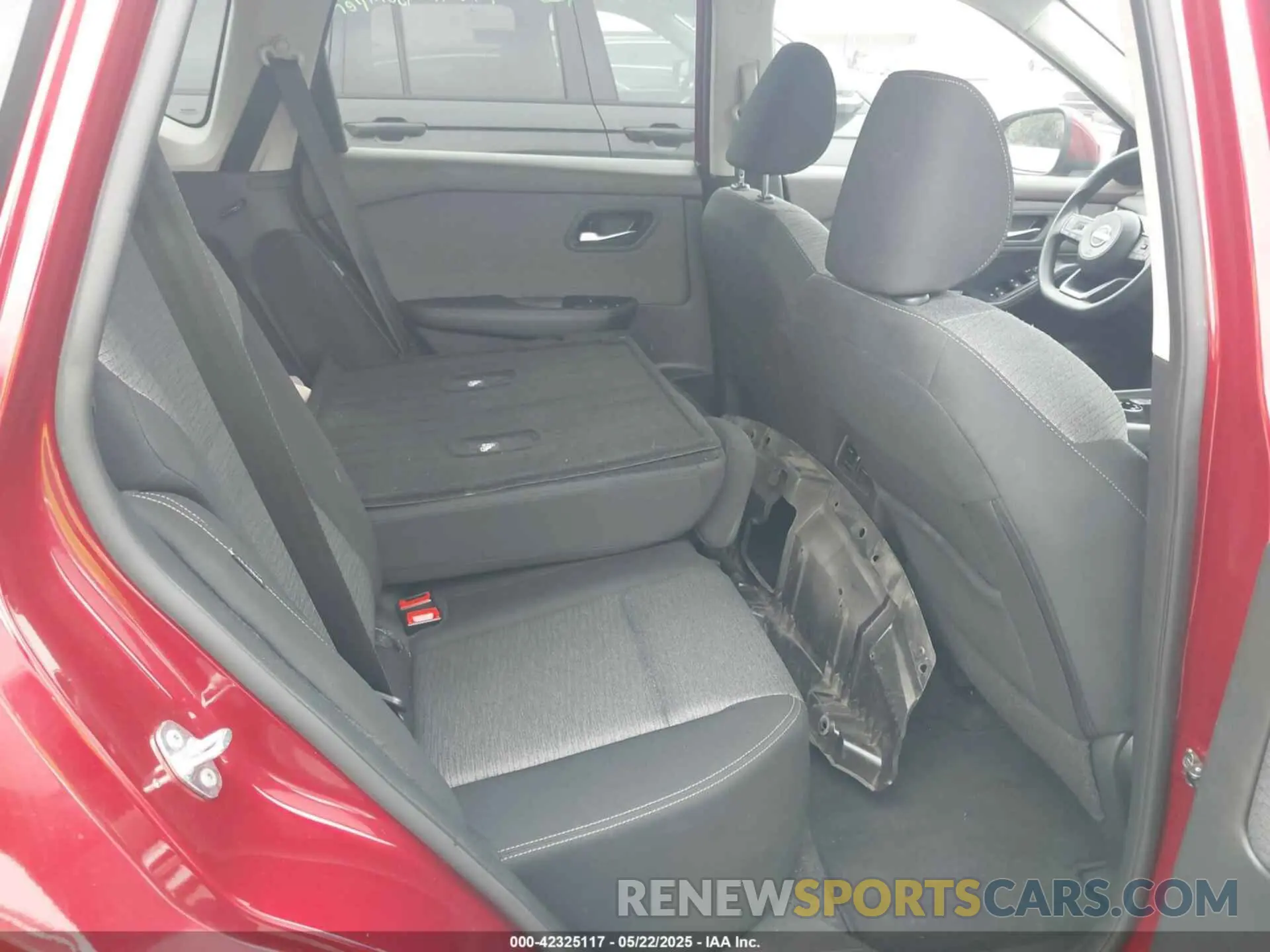 8 Photograph of a damaged car 5N1BT3BB7PC852706 NISSAN ROGUE 2023