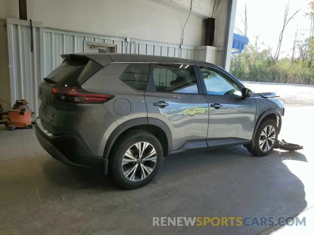 3 Photograph of a damaged car 5N1BT3BB7PC877654 NISSAN ROGUE 2023