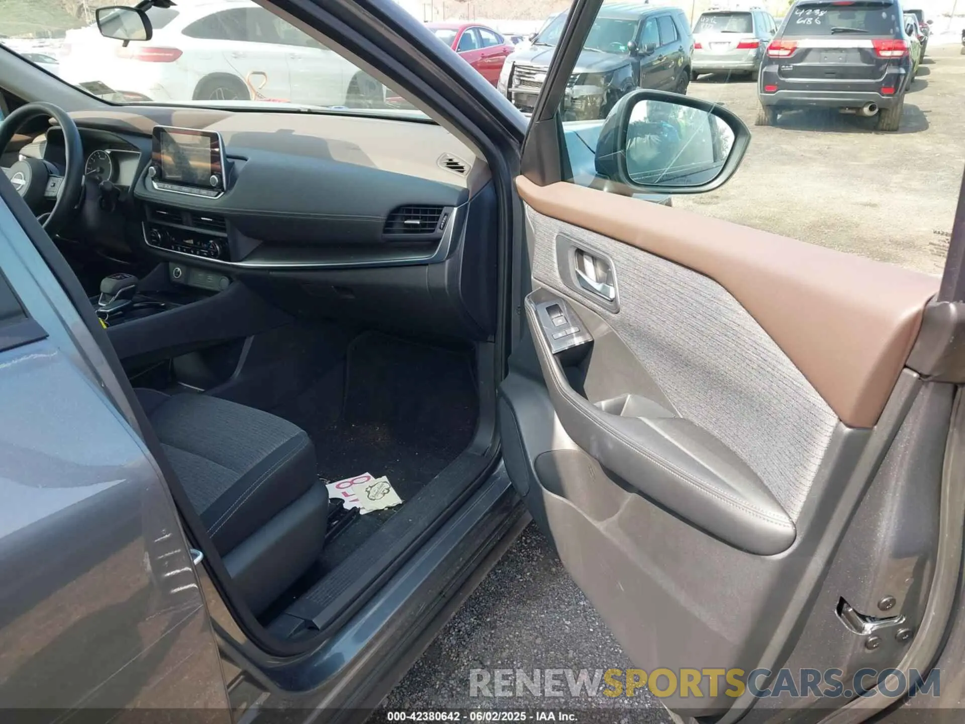 5 Photograph of a damaged car 5N1BT3BB7PC878464 NISSAN ROGUE 2023