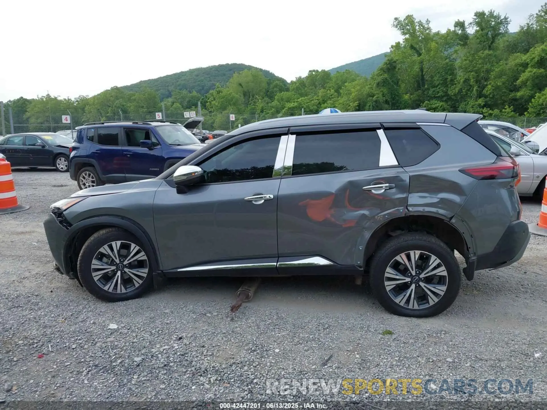 14 Photograph of a damaged car 5N1BT3BB7PC914976 NISSAN ROGUE 2023