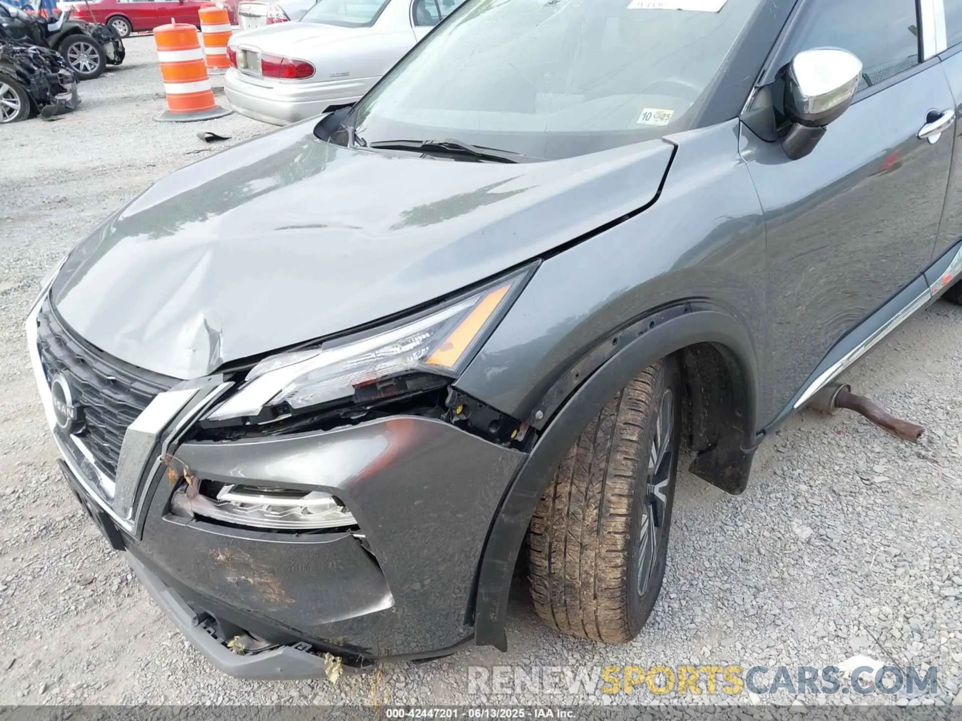 17 Photograph of a damaged car 5N1BT3BB7PC914976 NISSAN ROGUE 2023