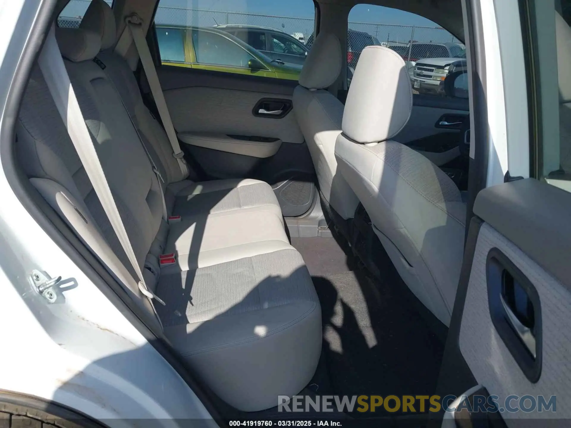 8 Photograph of a damaged car 5N1BT3BB7PC944866 NISSAN ROGUE 2023