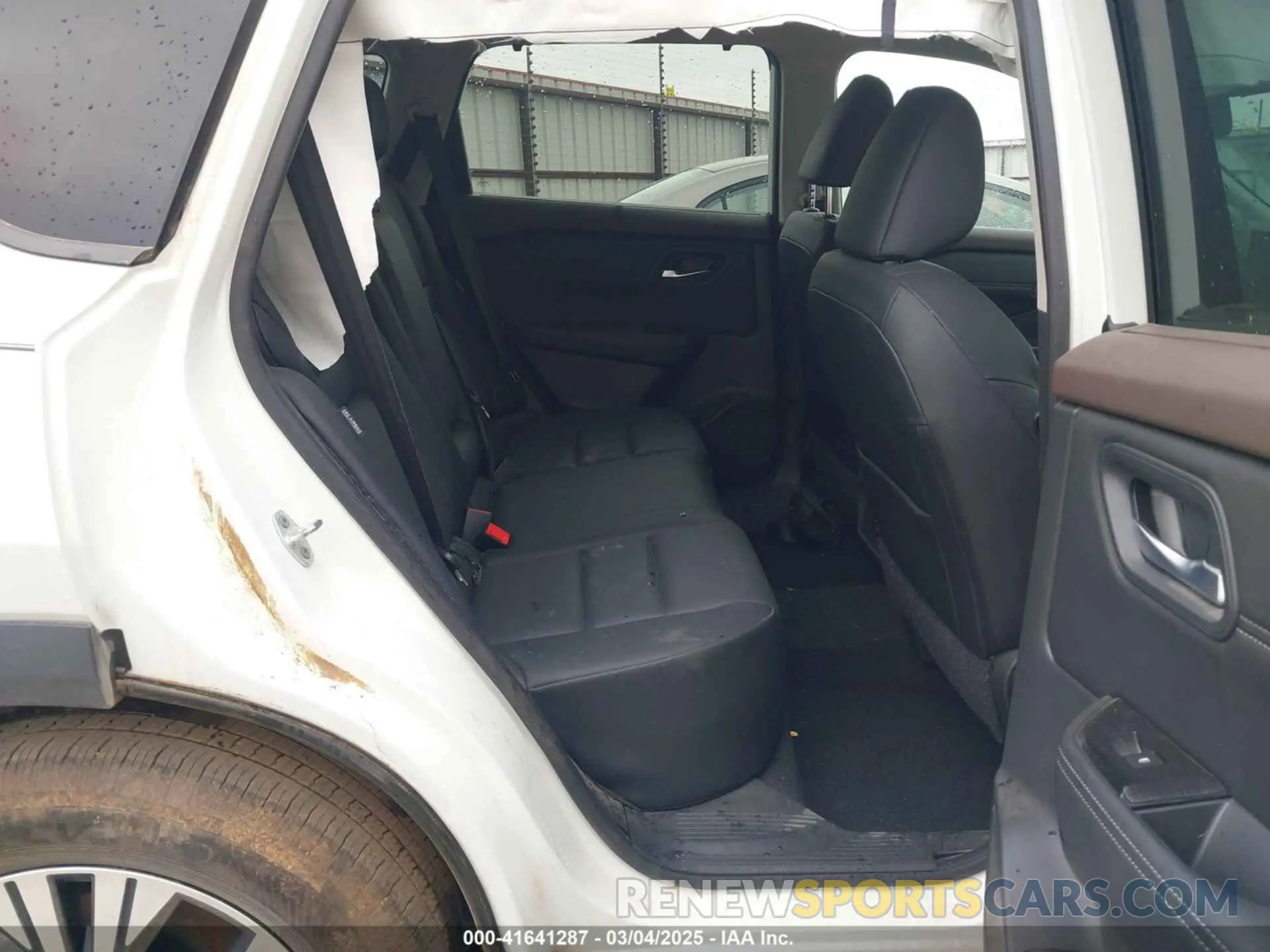 8 Photograph of a damaged car 5N1BT3BB8PC810982 NISSAN ROGUE 2023