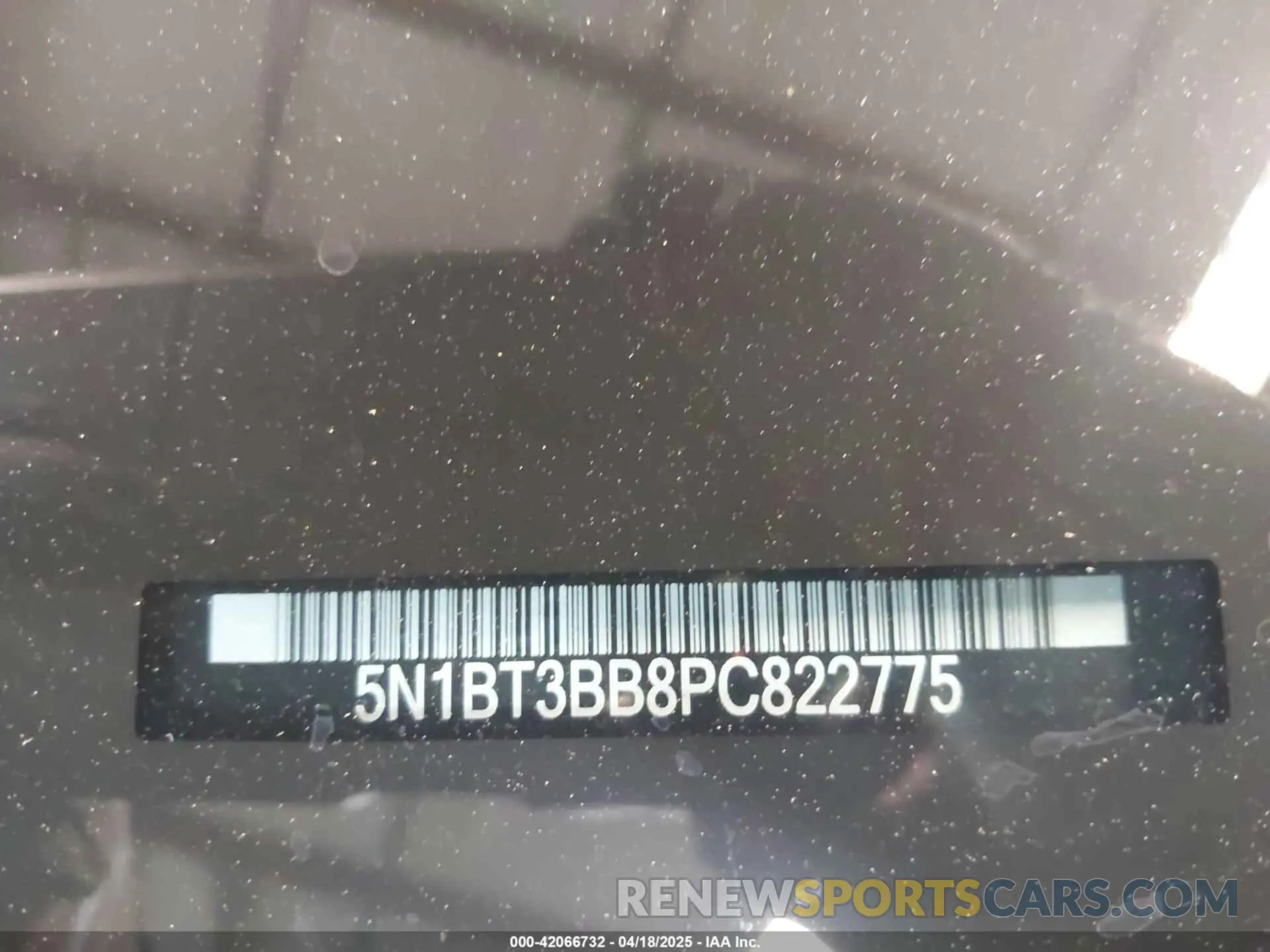 17 Photograph of a damaged car 5N1BT3BB8PC822775 NISSAN ROGUE 2023