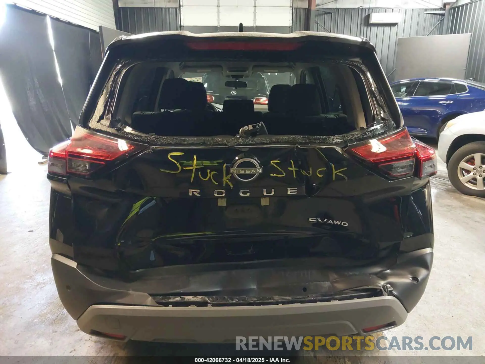 6 Photograph of a damaged car 5N1BT3BB8PC822775 NISSAN ROGUE 2023