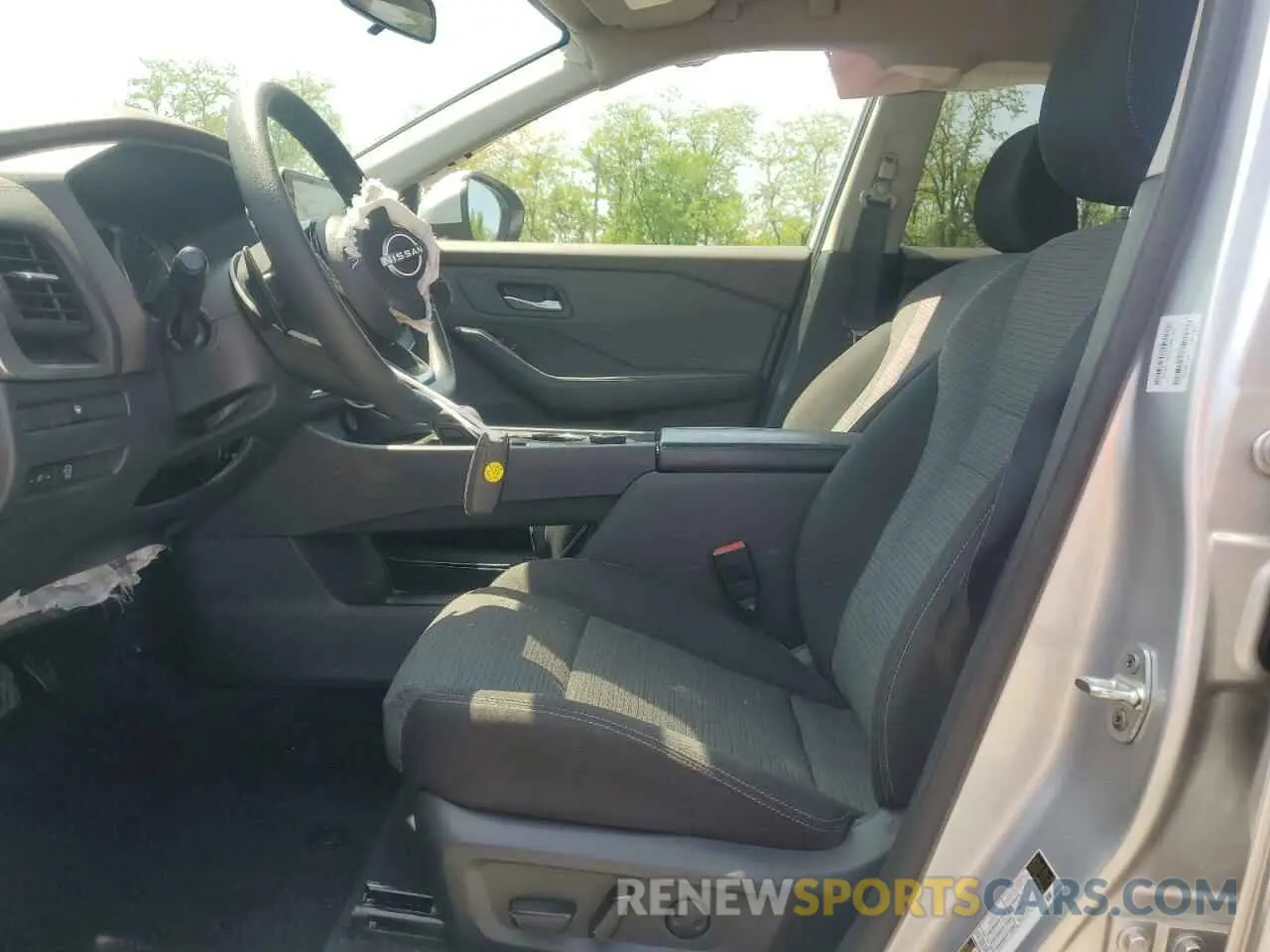 7 Photograph of a damaged car 5N1BT3BB8PC848017 NISSAN ROGUE 2023
