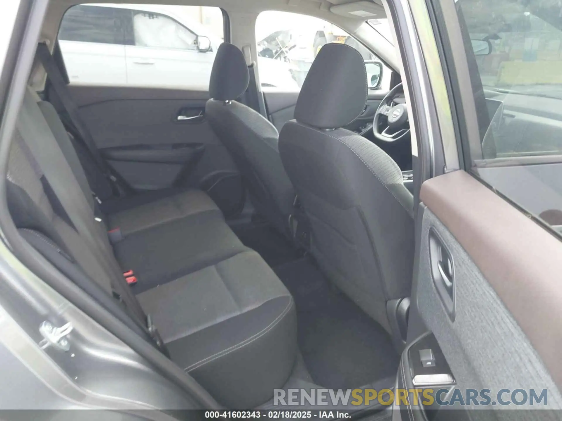 8 Photograph of a damaged car 5N1BT3BB8PC941037 NISSAN ROGUE 2023