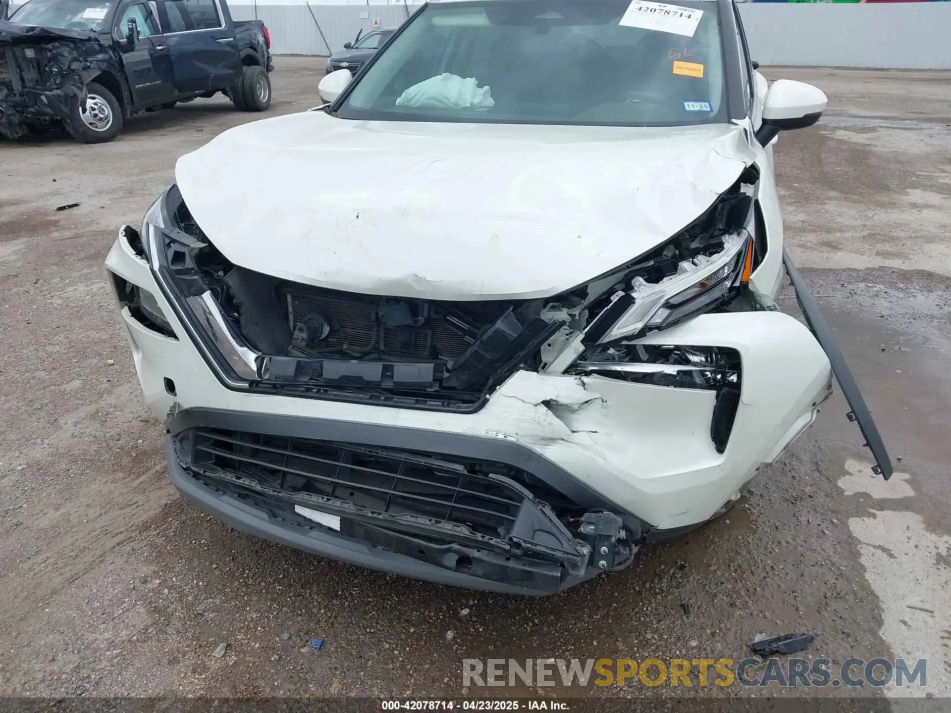 6 Photograph of a damaged car 5N1BT3BB9PC738125 NISSAN ROGUE 2023