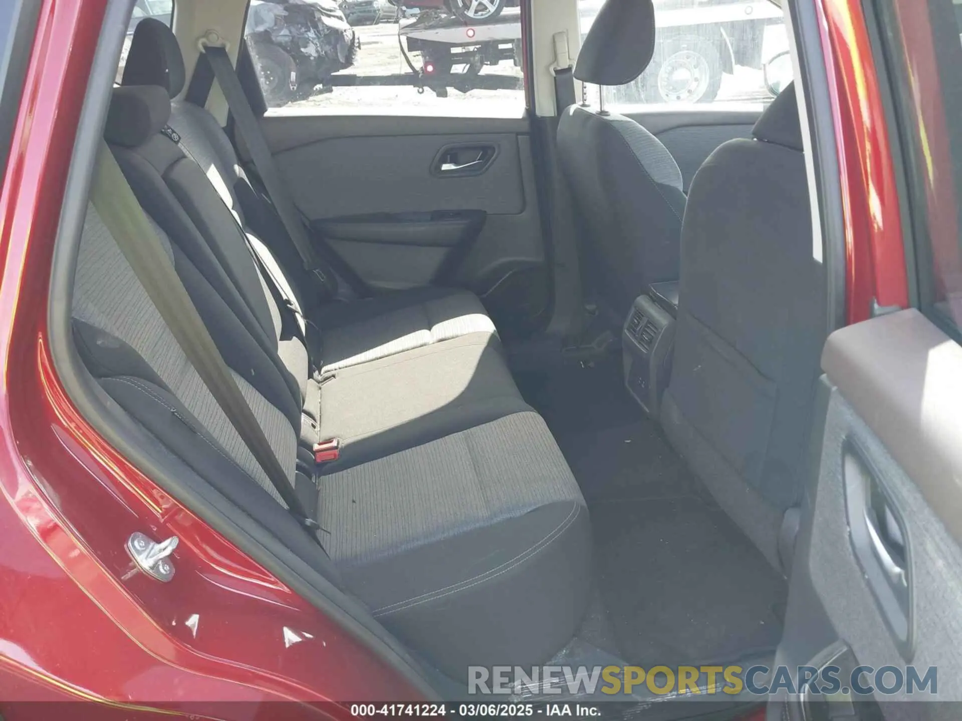 8 Photograph of a damaged car 5N1BT3BB9PC937496 NISSAN ROGUE 2023