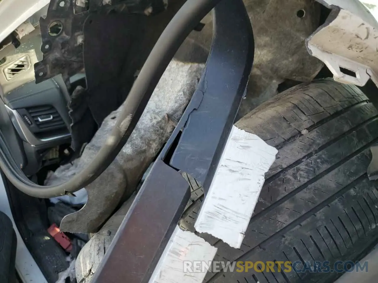 8 Photograph of a damaged car 5N1BT3BB9PC937529 NISSAN ROGUE 2023