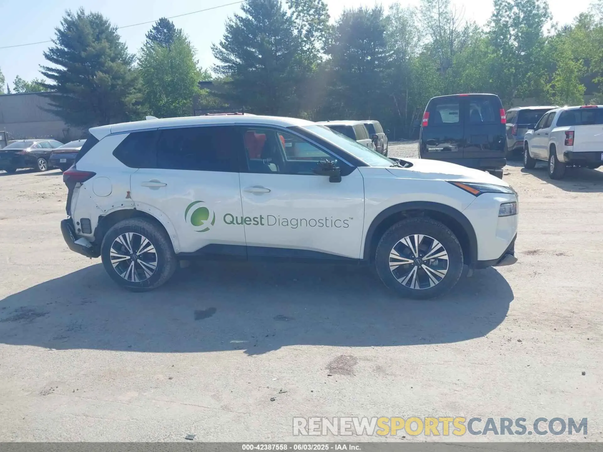 13 Photograph of a damaged car 5N1BT3BBXPC685869 NISSAN ROGUE 2023