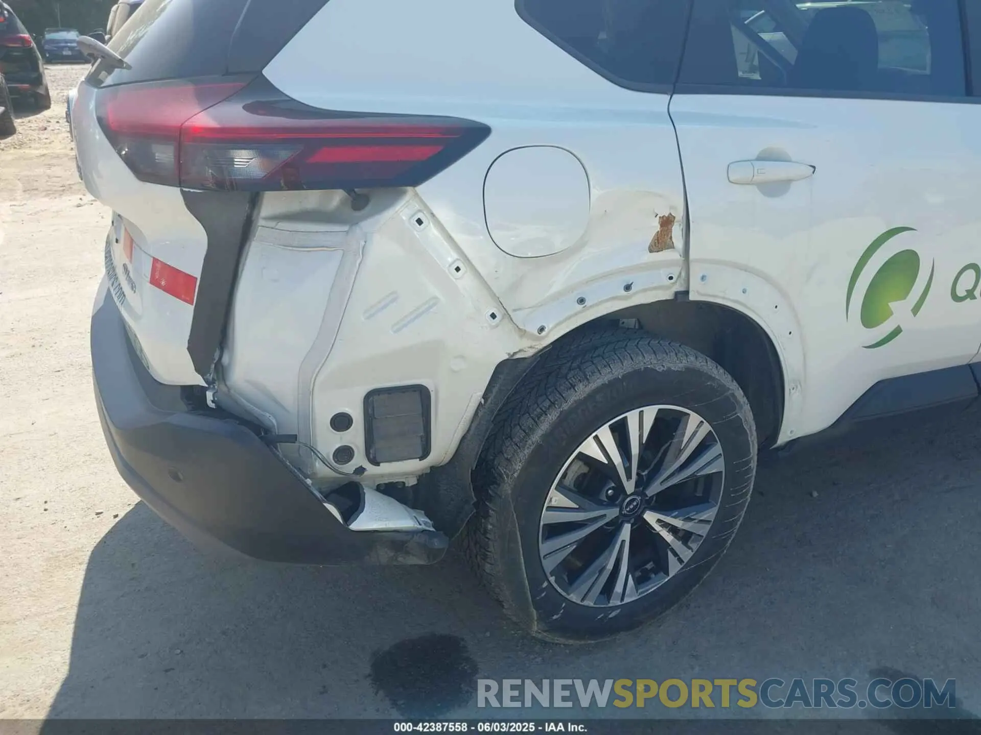 6 Photograph of a damaged car 5N1BT3BBXPC685869 NISSAN ROGUE 2023