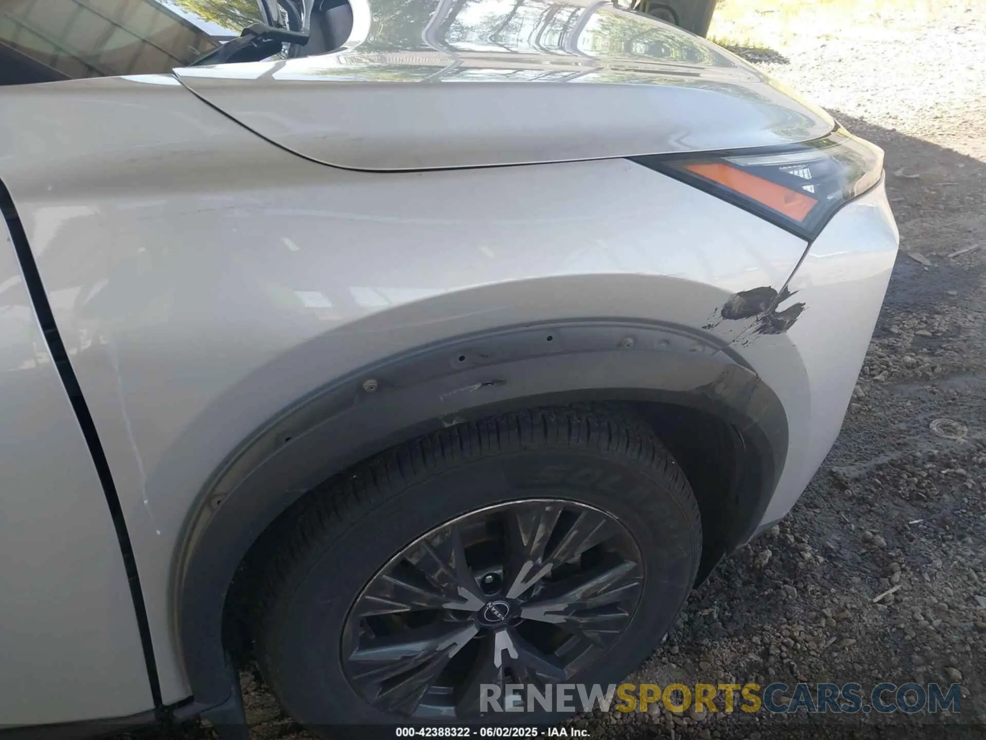 17 Photograph of a damaged car 5N1BT3BBXPC748937 NISSAN ROGUE 2023