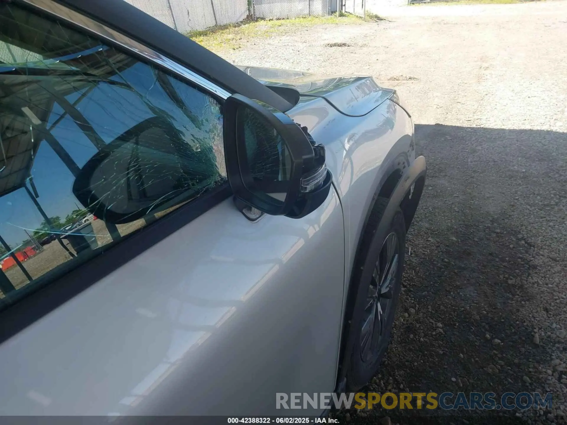 6 Photograph of a damaged car 5N1BT3BBXPC748937 NISSAN ROGUE 2023