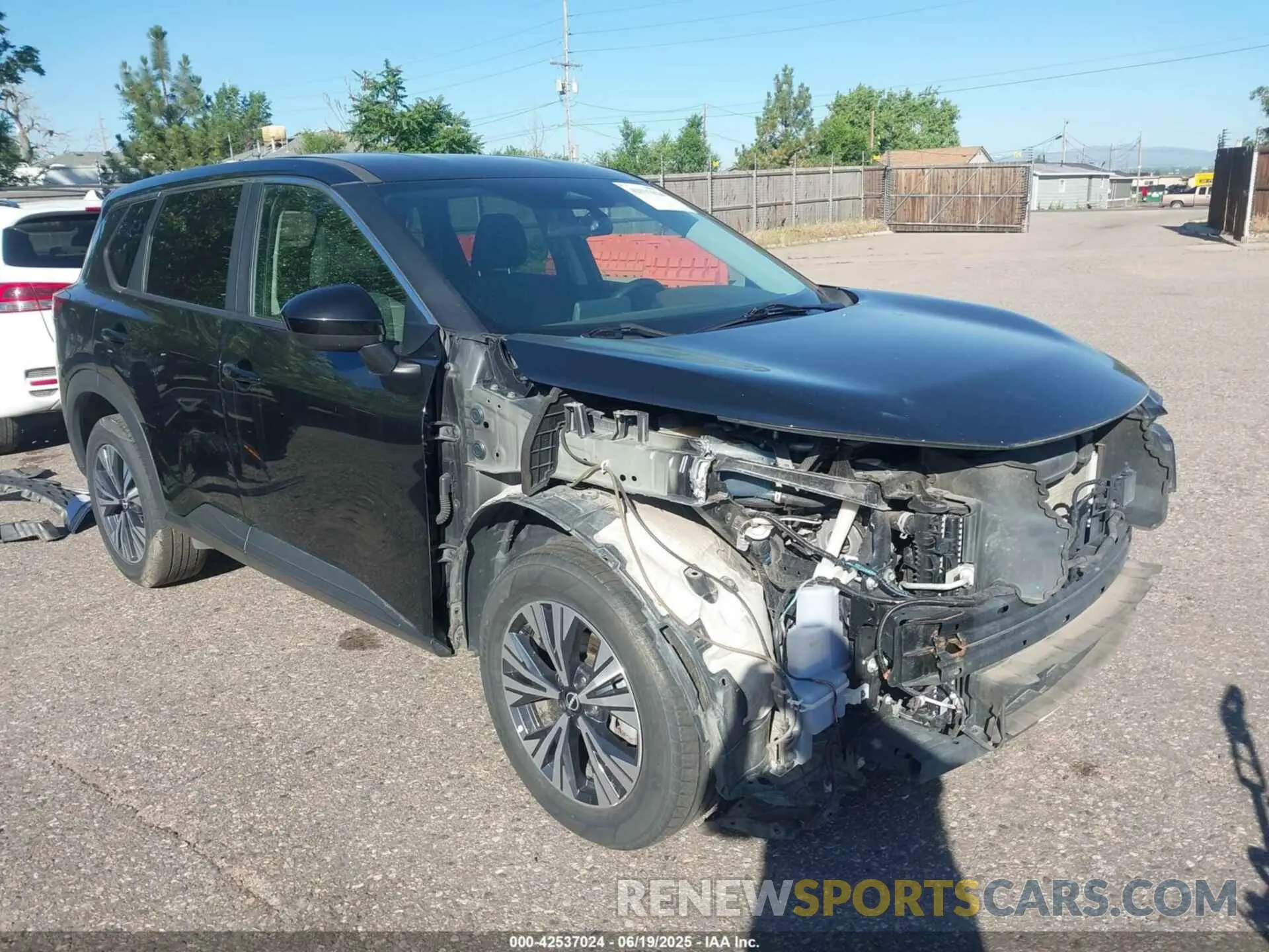 1 Photograph of a damaged car 5N1BT3BBXPC818775 NISSAN ROGUE 2023