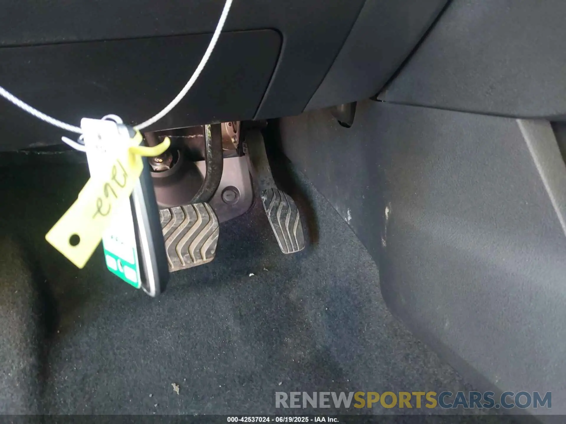 11 Photograph of a damaged car 5N1BT3BBXPC818775 NISSAN ROGUE 2023