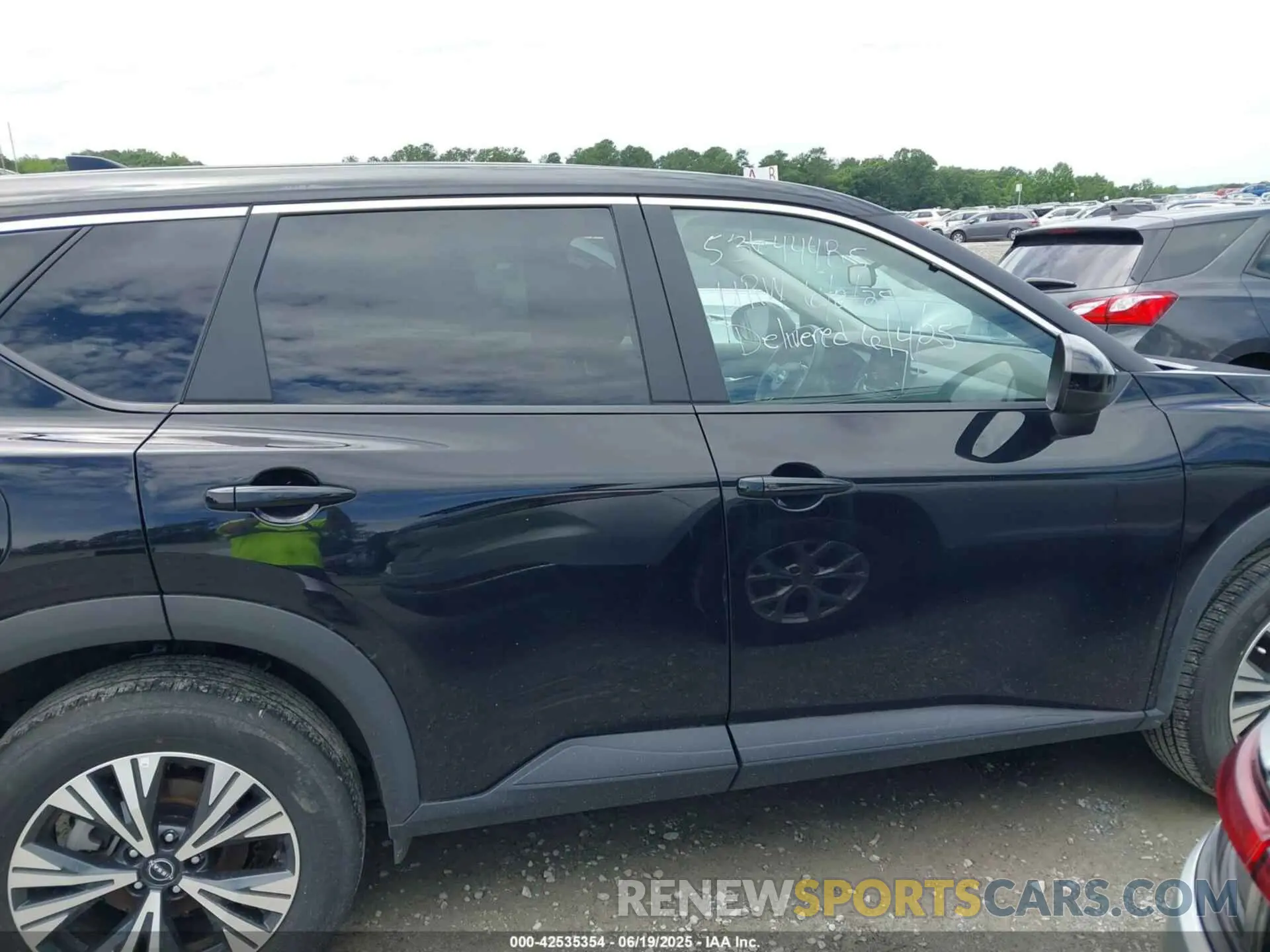 13 Photograph of a damaged car 5N1BT3BBXPC890897 NISSAN ROGUE 2023