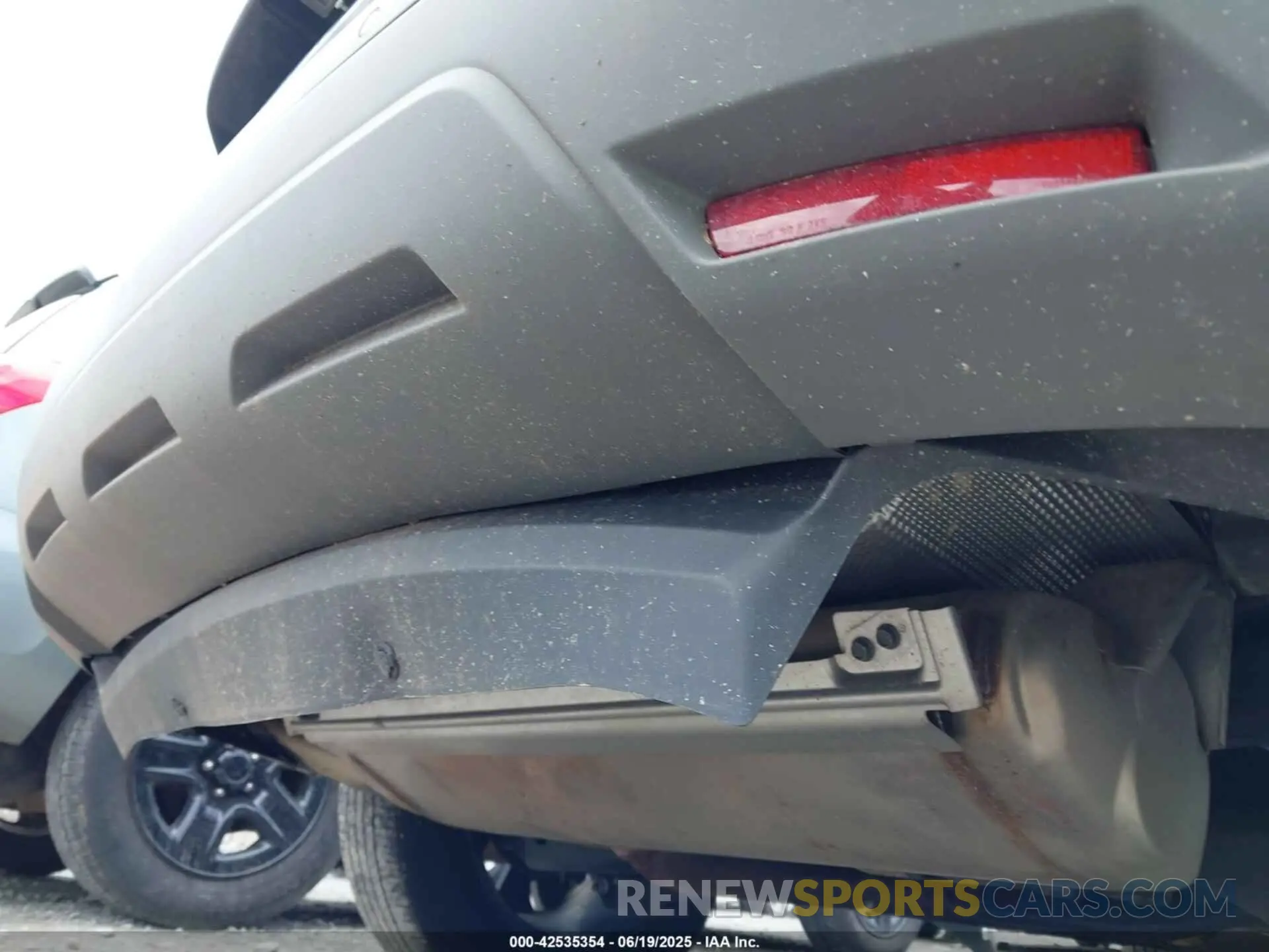 6 Photograph of a damaged car 5N1BT3BBXPC890897 NISSAN ROGUE 2023