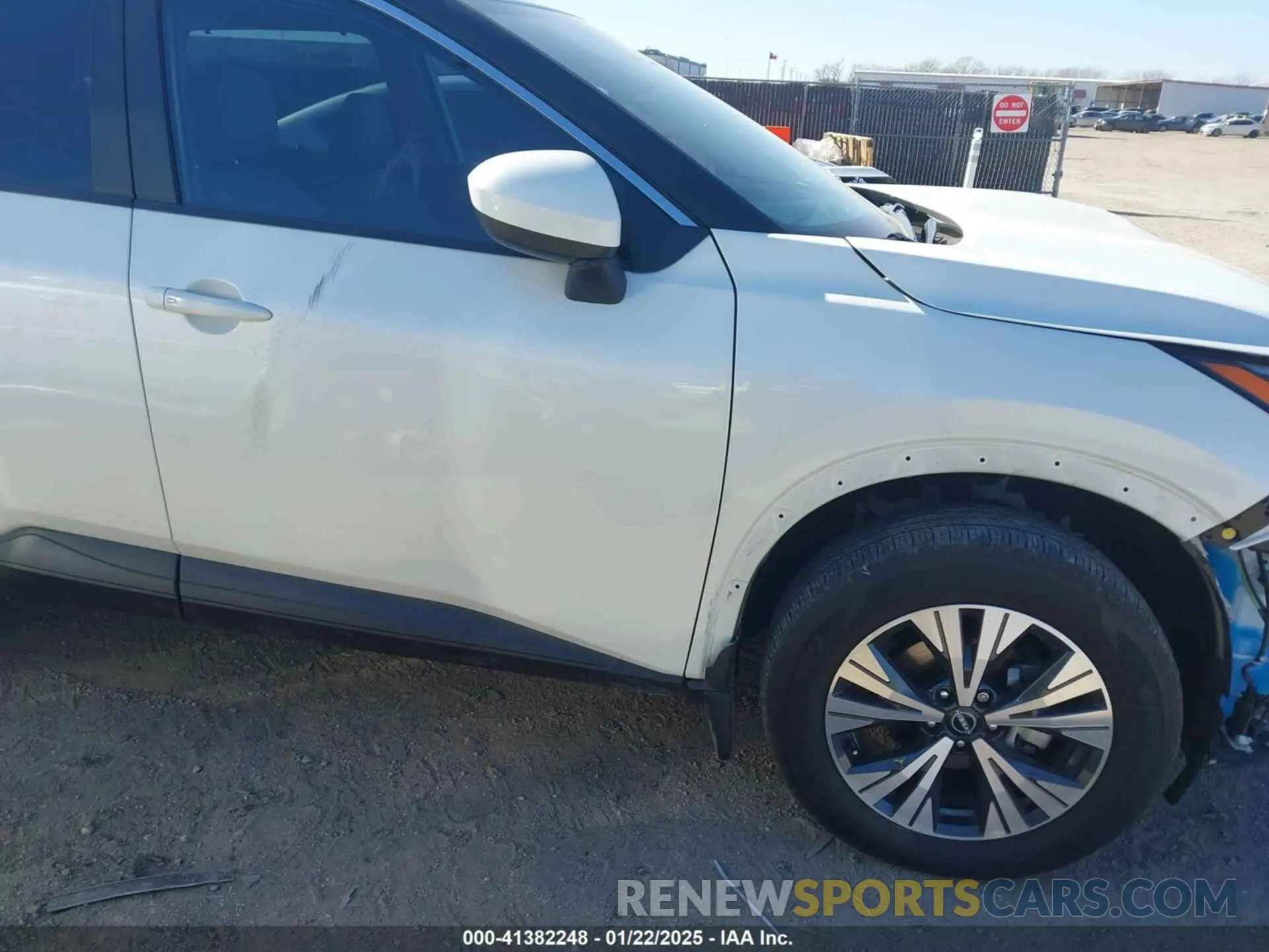 17 Photograph of a damaged car 5N1BT3BBXPC923123 NISSAN ROGUE 2023
