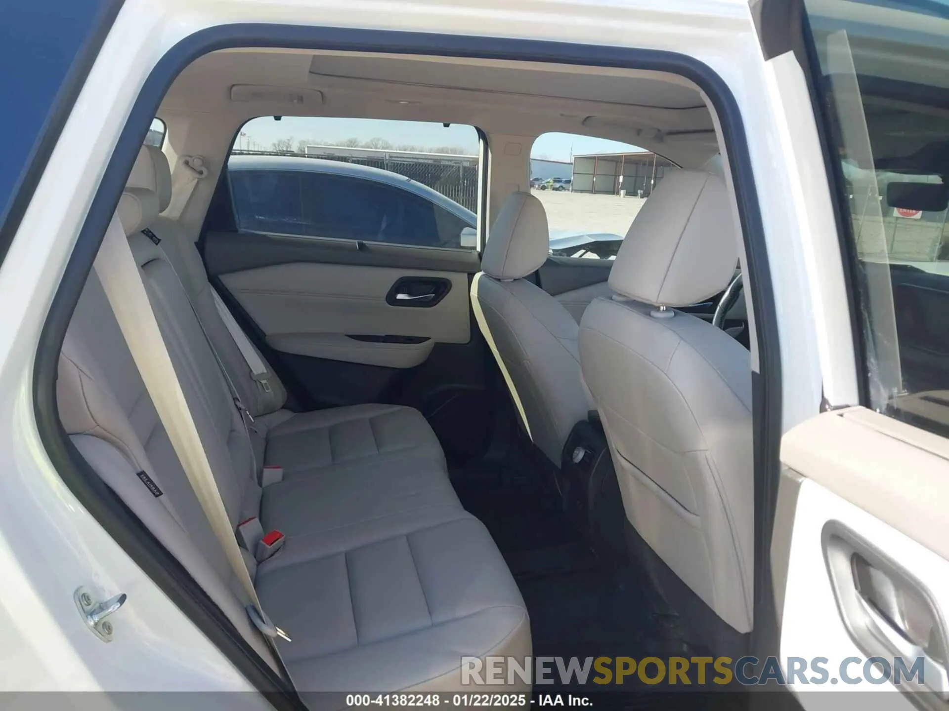 8 Photograph of a damaged car 5N1BT3BBXPC923123 NISSAN ROGUE 2023