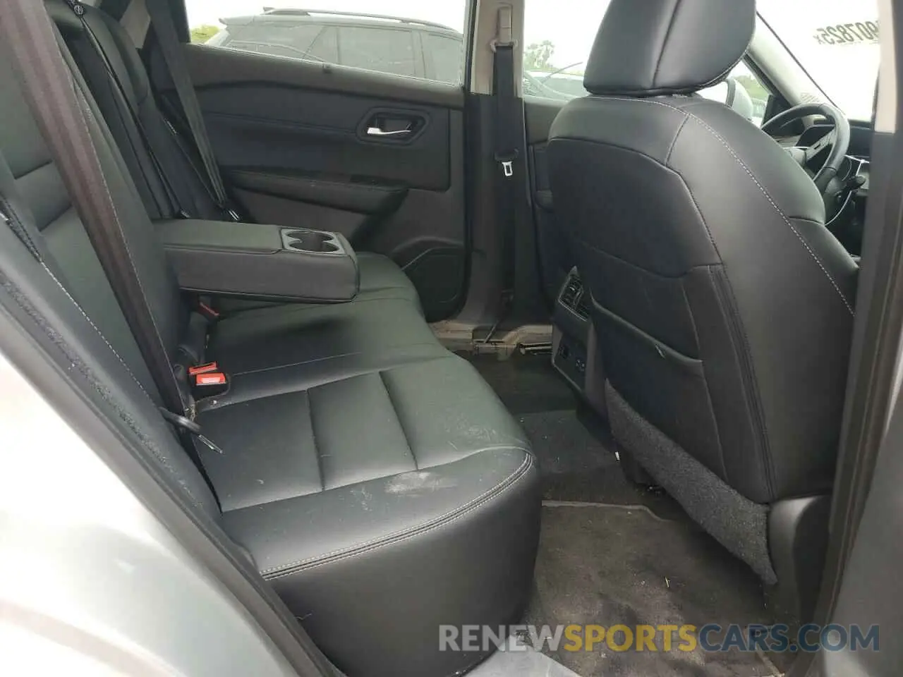 11 Photograph of a damaged car 5N1BT3CA0PC738861 NISSAN ROGUE 2023