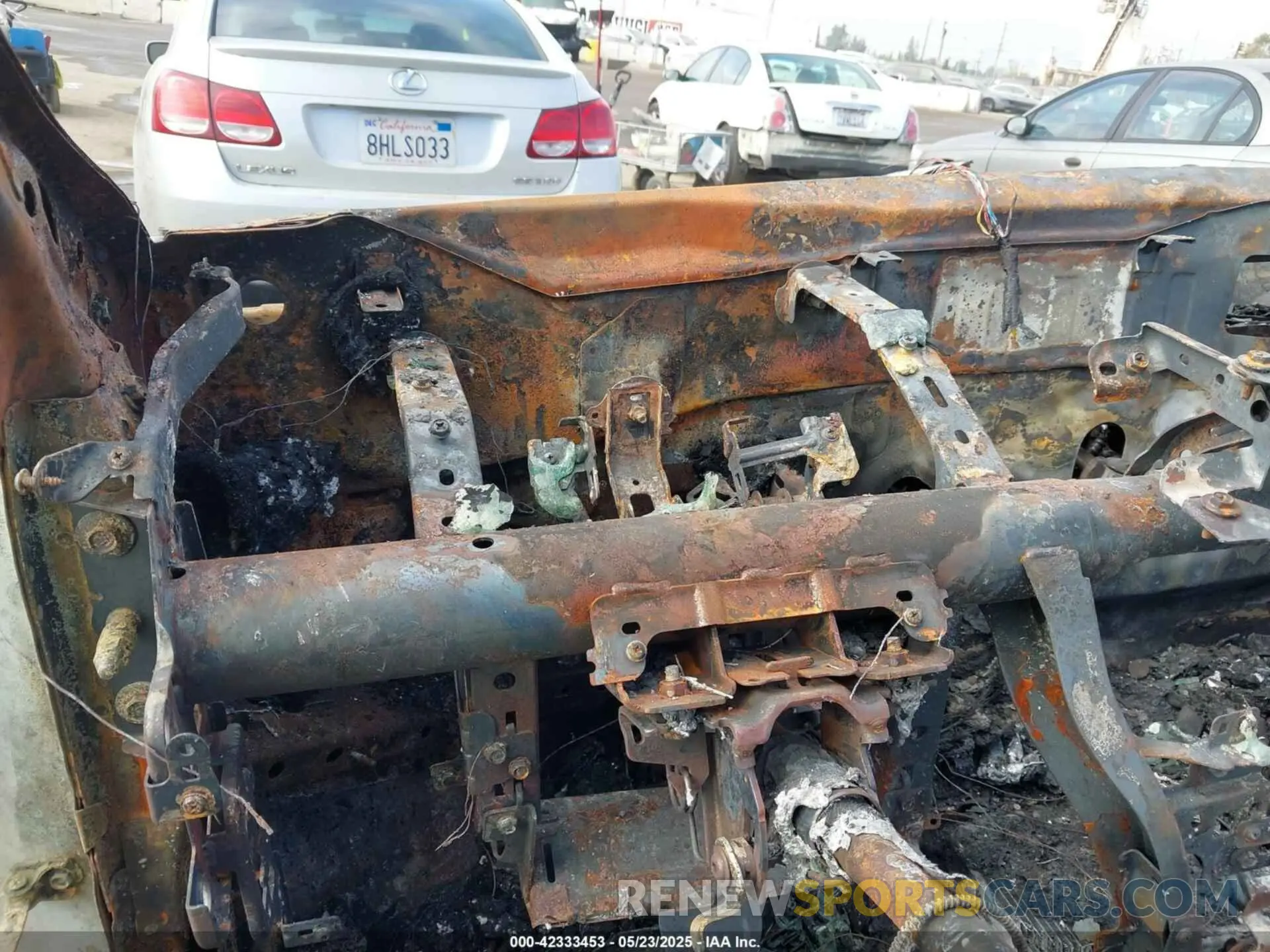 7 Photograph of a damaged car 5N1BT3CA3PC678235 NISSAN ROGUE 2023