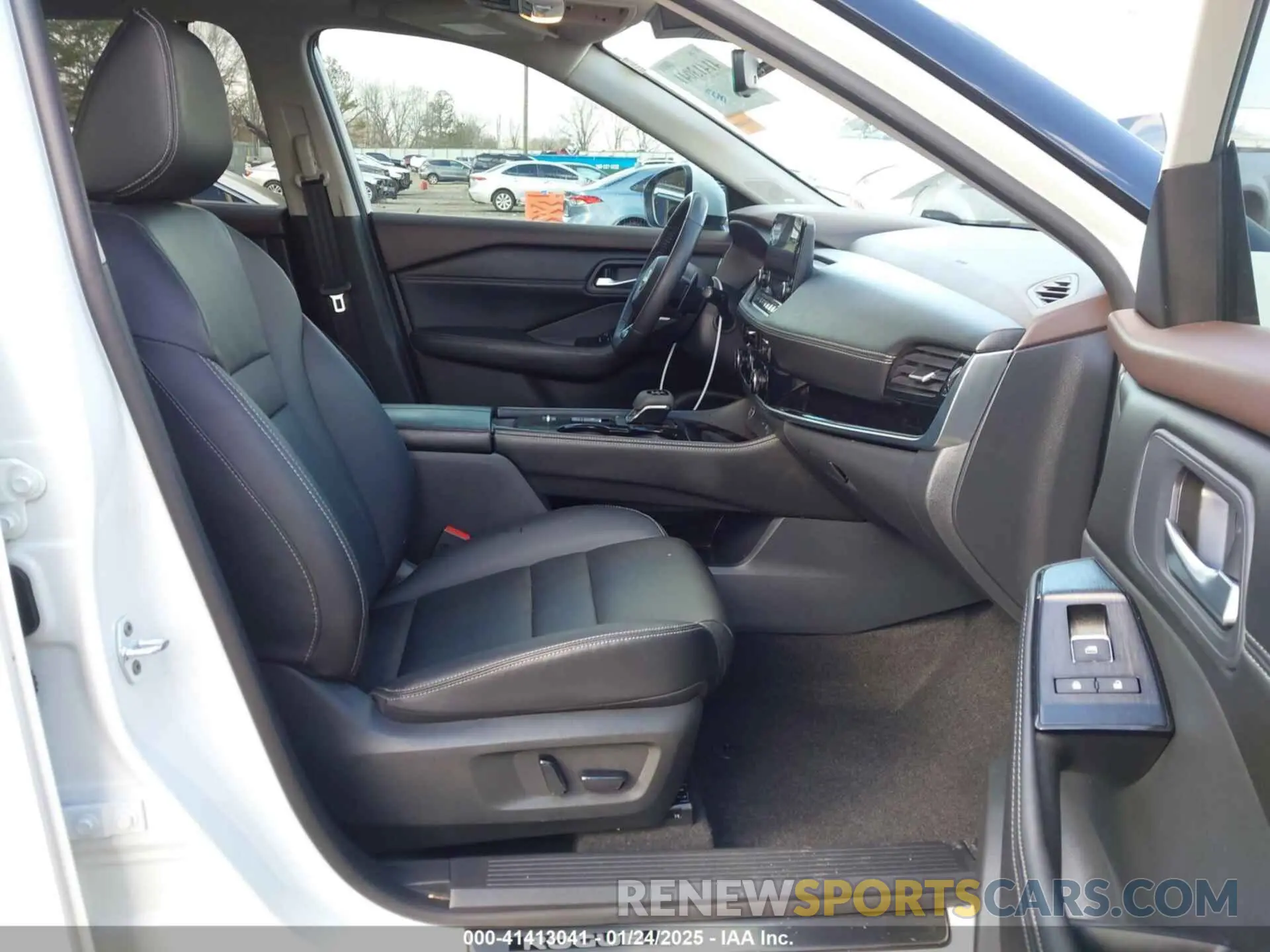 5 Photograph of a damaged car 5N1BT3CA5PC751573 NISSAN ROGUE 2023