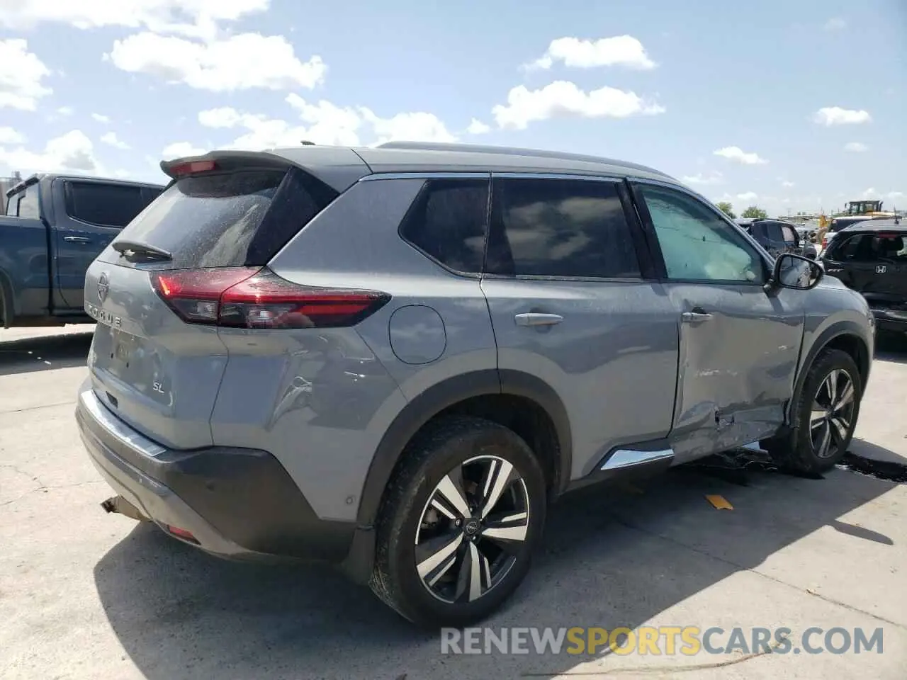 3 Photograph of a damaged car 5N1BT3CA5PC900984 NISSAN ROGUE 2023