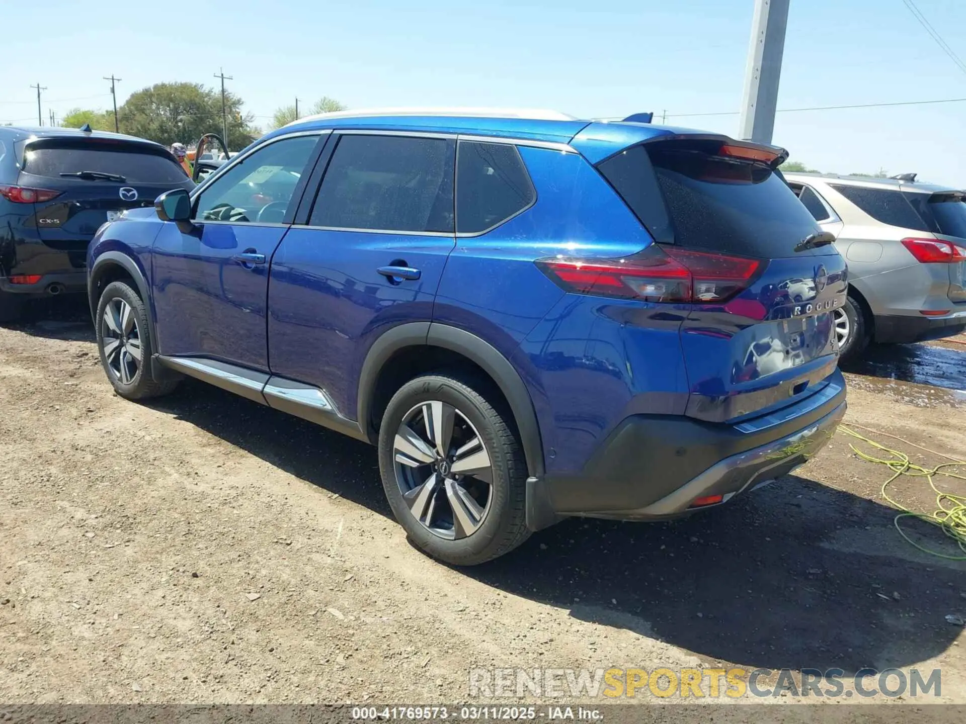 3 Photograph of a damaged car 5N1BT3CA7PC746388 NISSAN ROGUE 2023