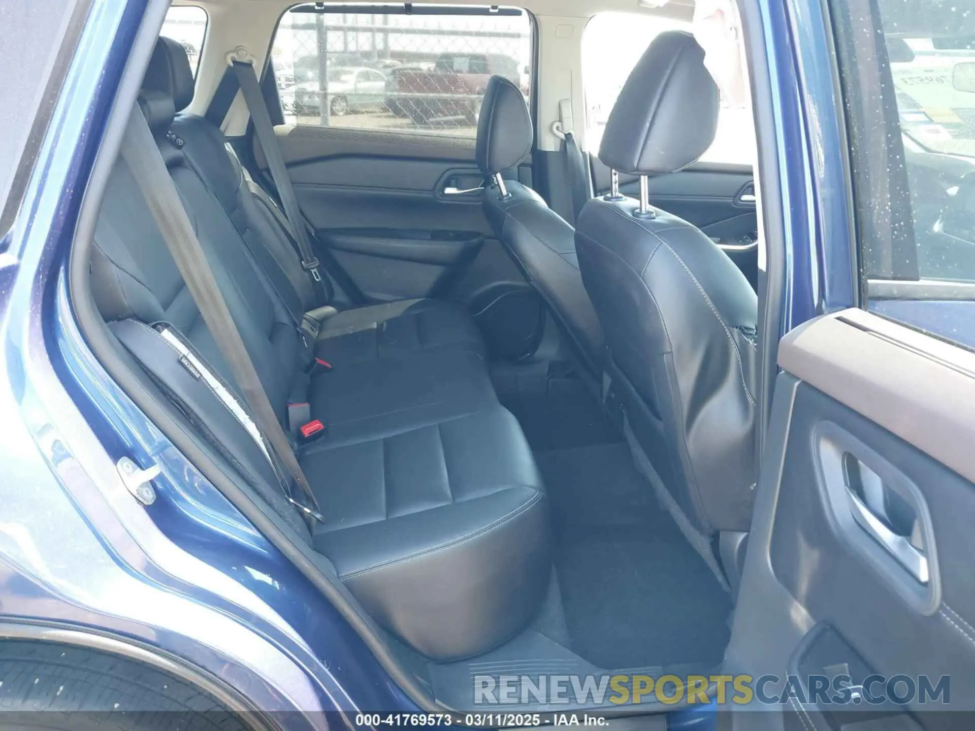 8 Photograph of a damaged car 5N1BT3CA7PC746388 NISSAN ROGUE 2023