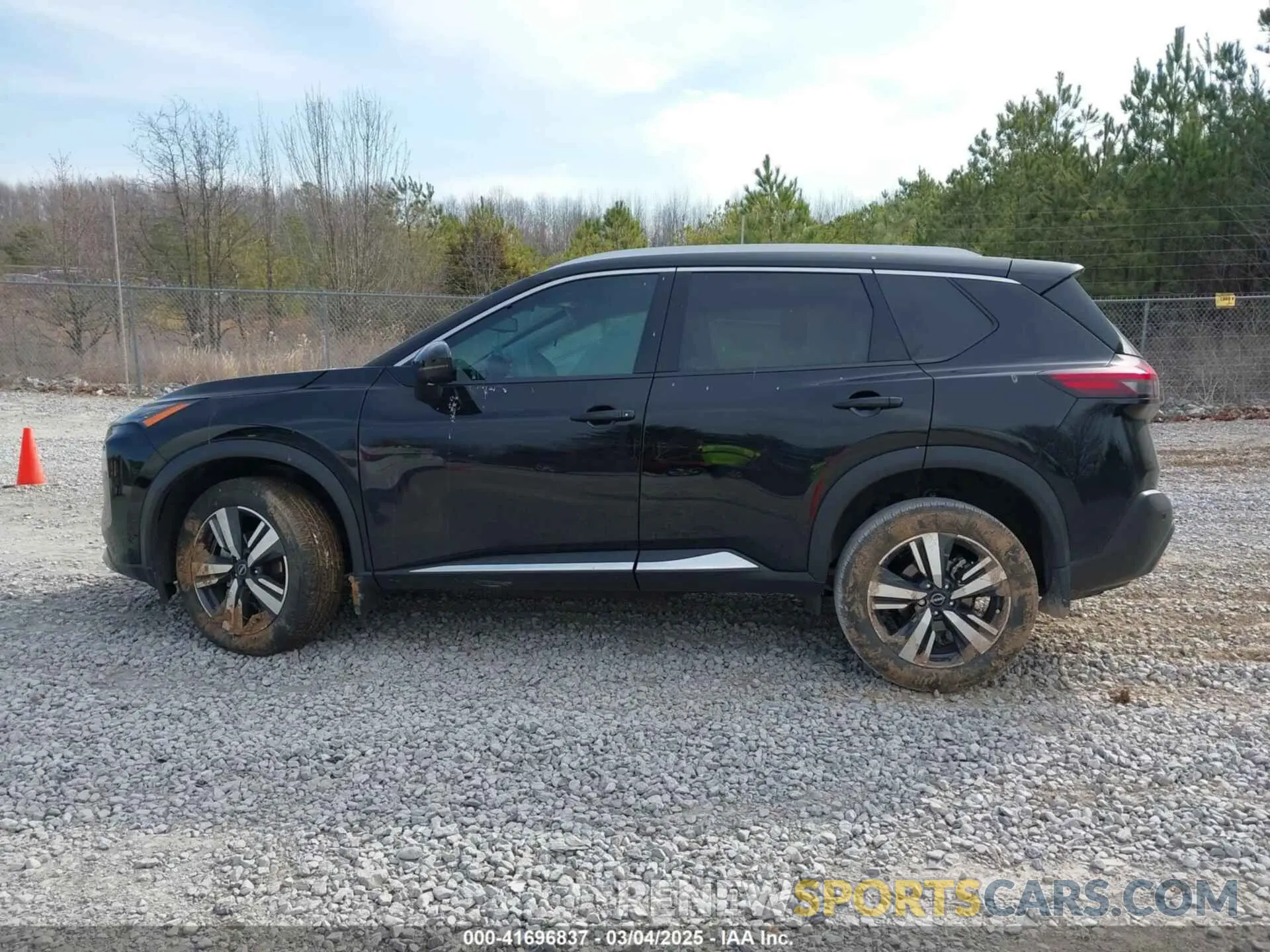 13 Photograph of a damaged car 5N1BT3CA7PC873044 NISSAN ROGUE 2023