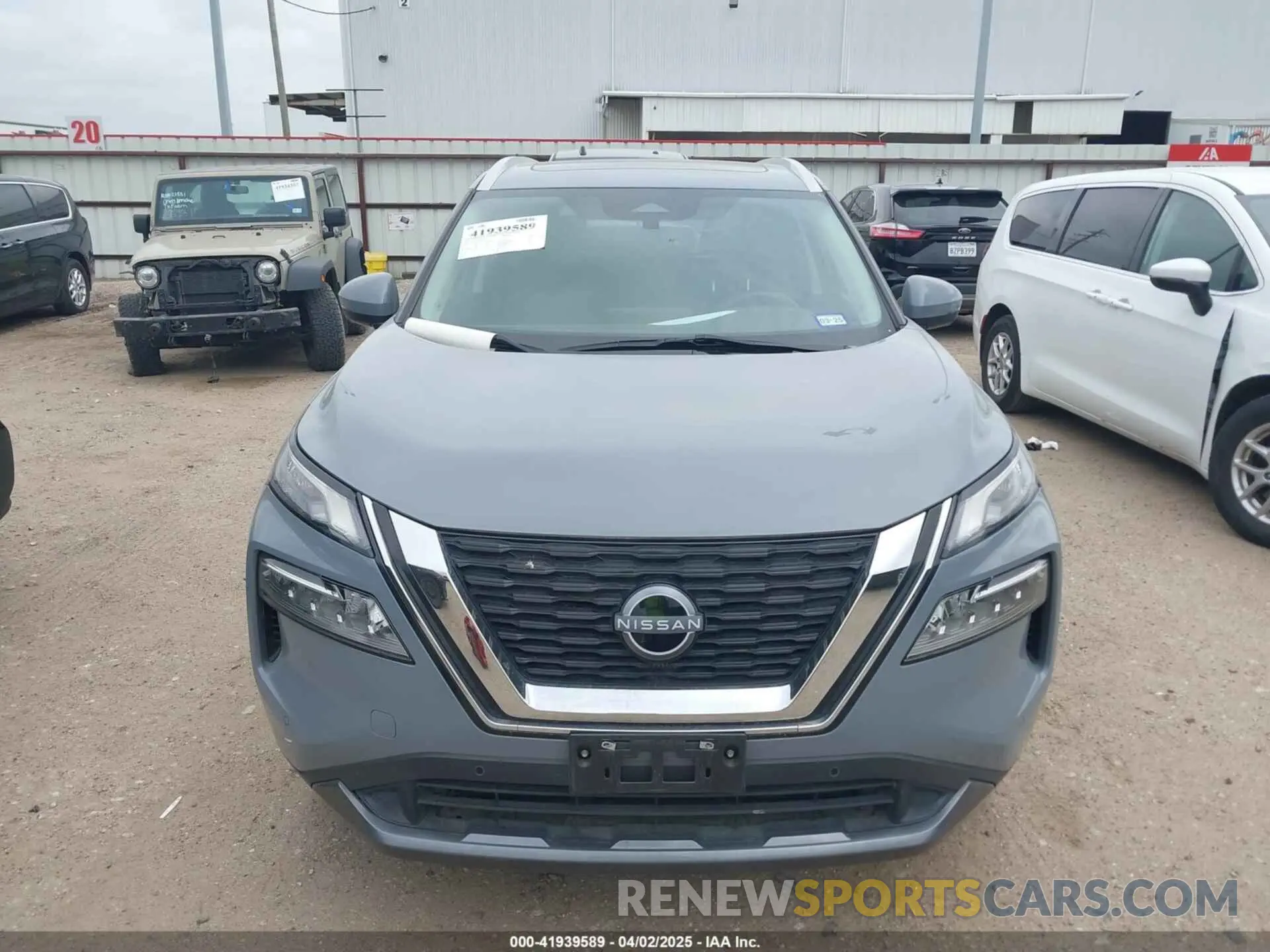 12 Photograph of a damaged car 5N1BT3CA9PC801729 NISSAN ROGUE 2023