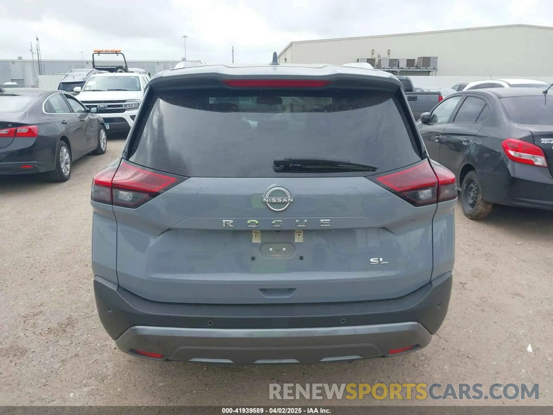 16 Photograph of a damaged car 5N1BT3CA9PC801729 NISSAN ROGUE 2023