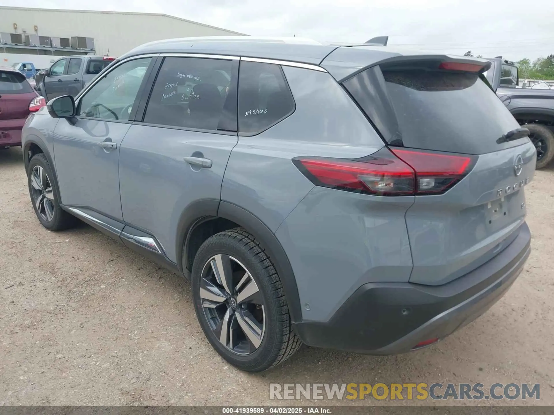 3 Photograph of a damaged car 5N1BT3CA9PC801729 NISSAN ROGUE 2023