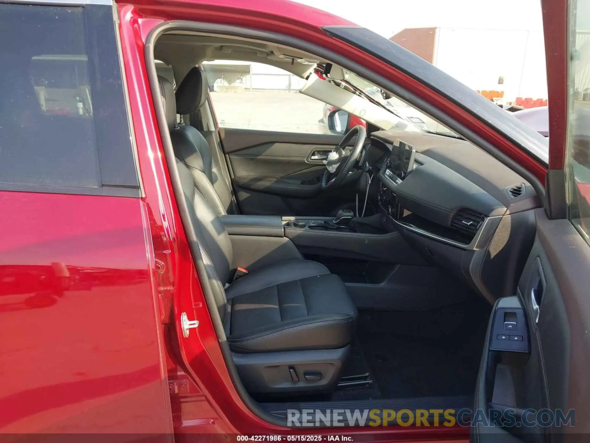 5 Photograph of a damaged car 5N1BT3CB0PC809971 NISSAN ROGUE 2023