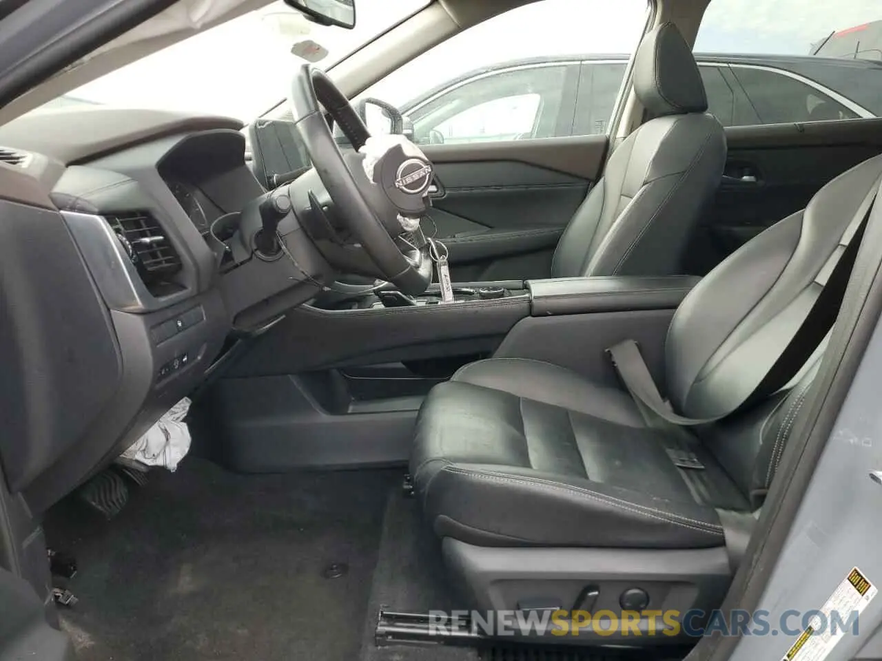 7 Photograph of a damaged car 5N1BT3CB1PC804262 NISSAN ROGUE 2023