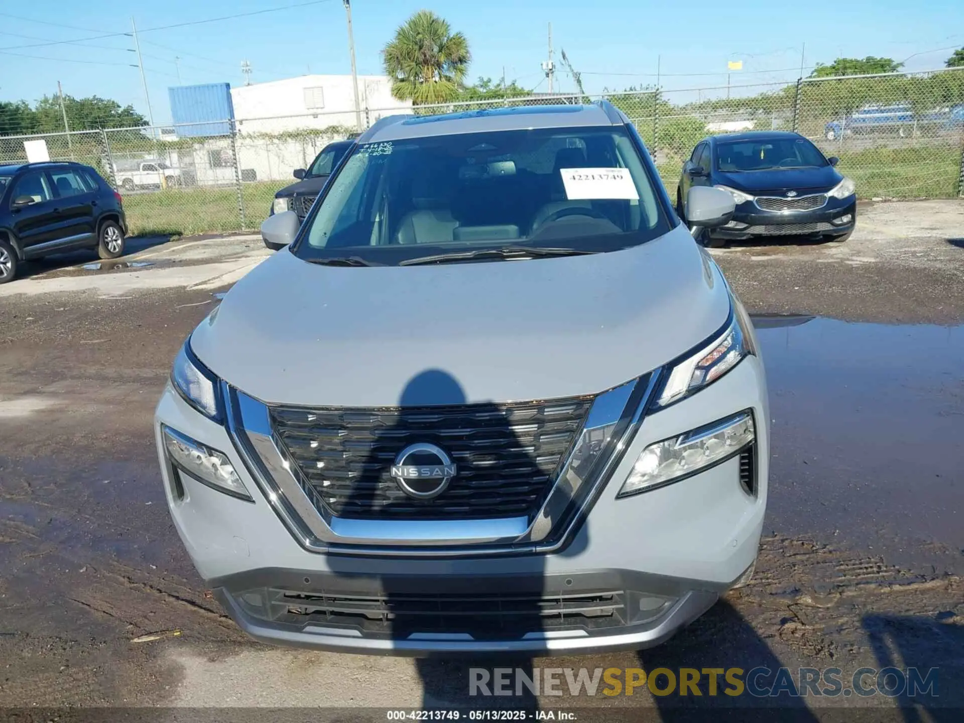 12 Photograph of a damaged car 5N1BT3CB4PC792057 NISSAN ROGUE 2023