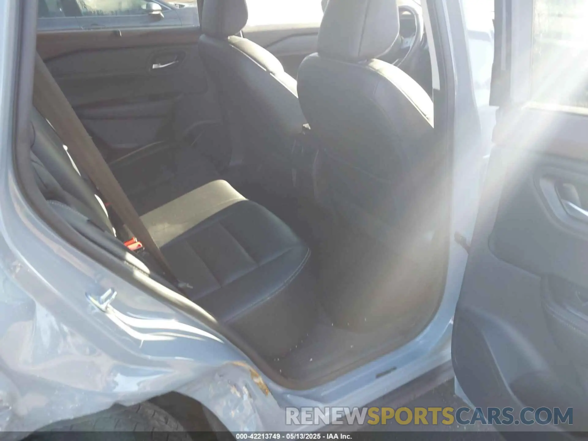 8 Photograph of a damaged car 5N1BT3CB4PC792057 NISSAN ROGUE 2023