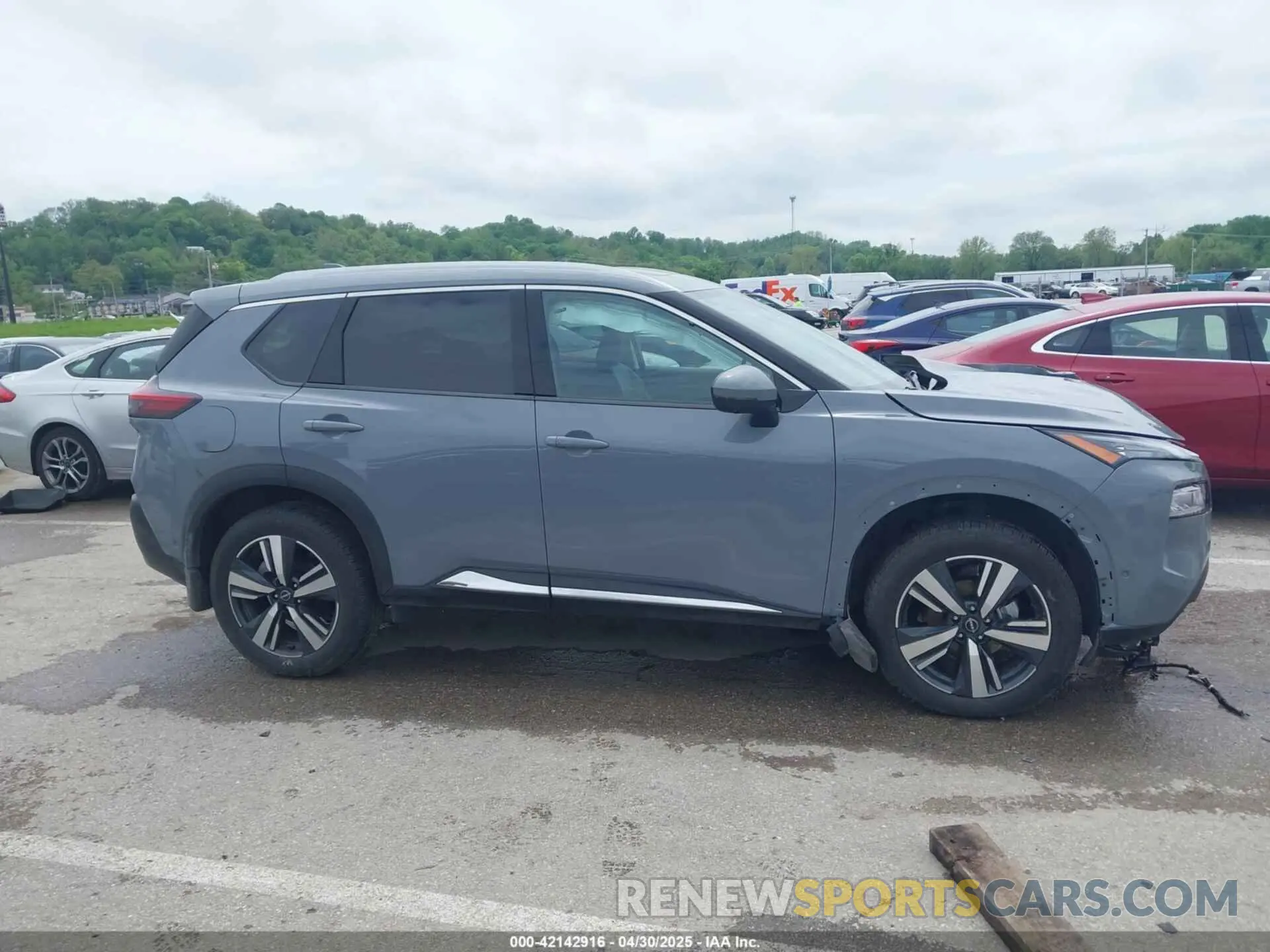 12 Photograph of a damaged car 5N1BT3CB4PC878517 NISSAN ROGUE 2023