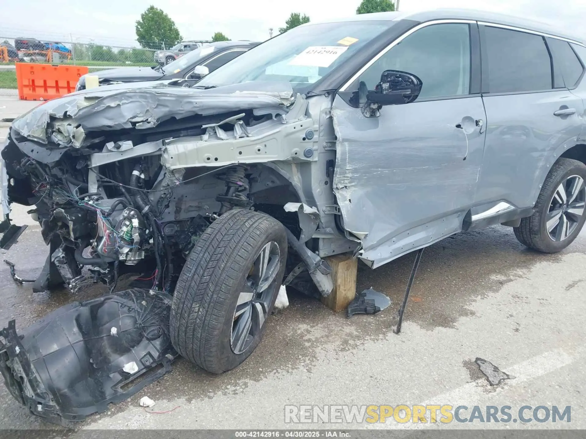 17 Photograph of a damaged car 5N1BT3CB4PC878517 NISSAN ROGUE 2023