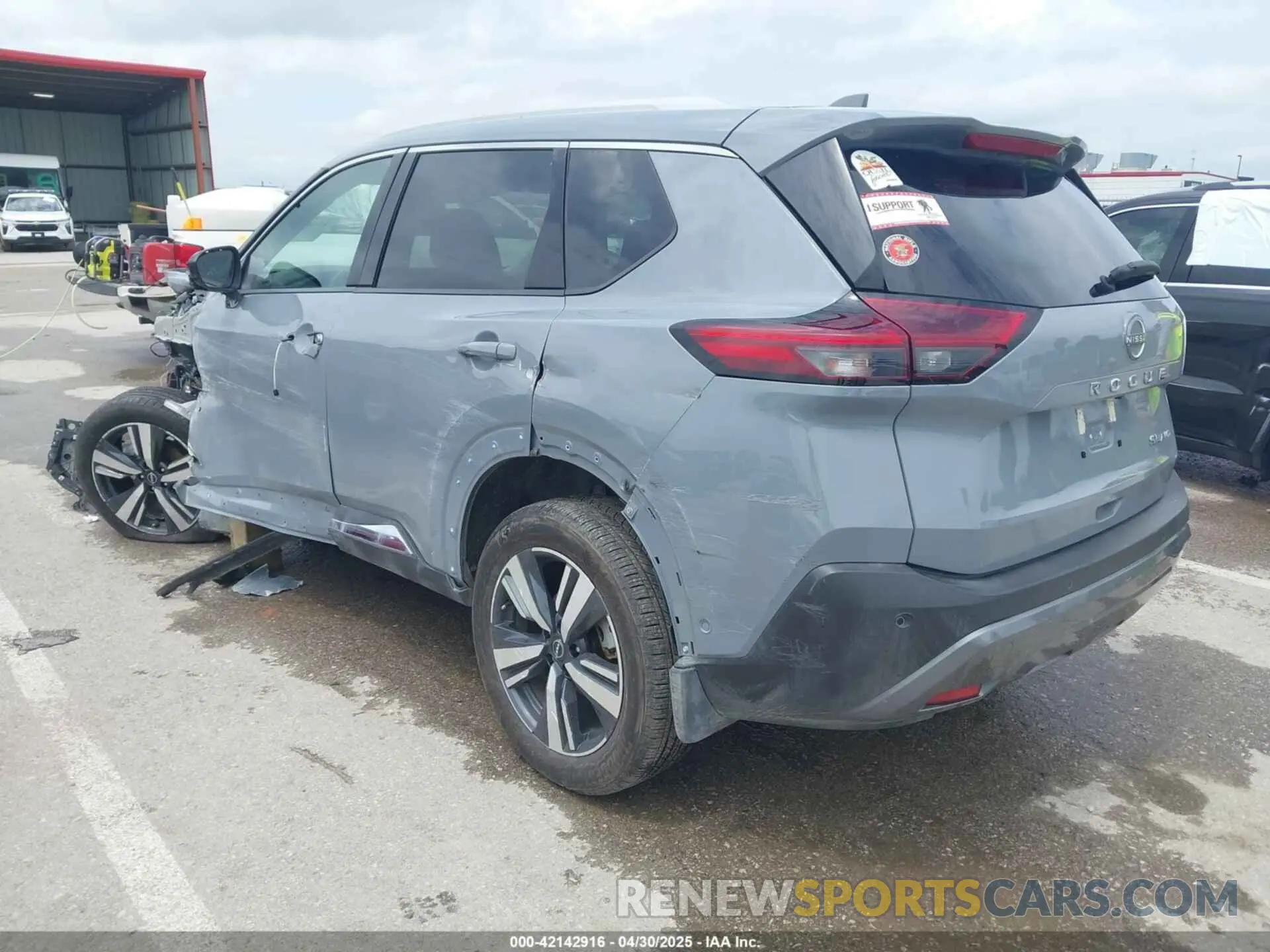 3 Photograph of a damaged car 5N1BT3CB4PC878517 NISSAN ROGUE 2023