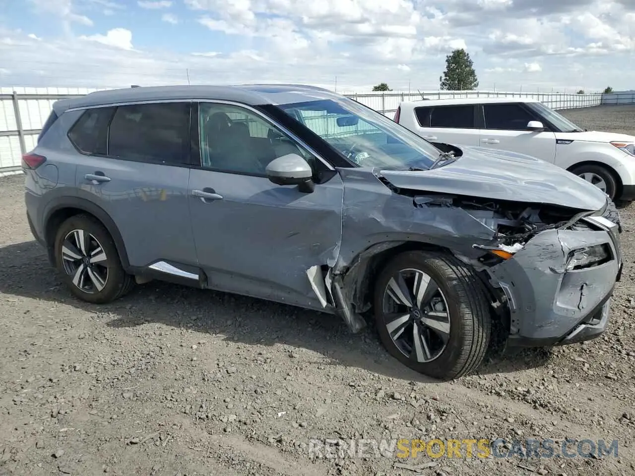4 Photograph of a damaged car 5N1BT3CB5PC775302 NISSAN ROGUE 2023