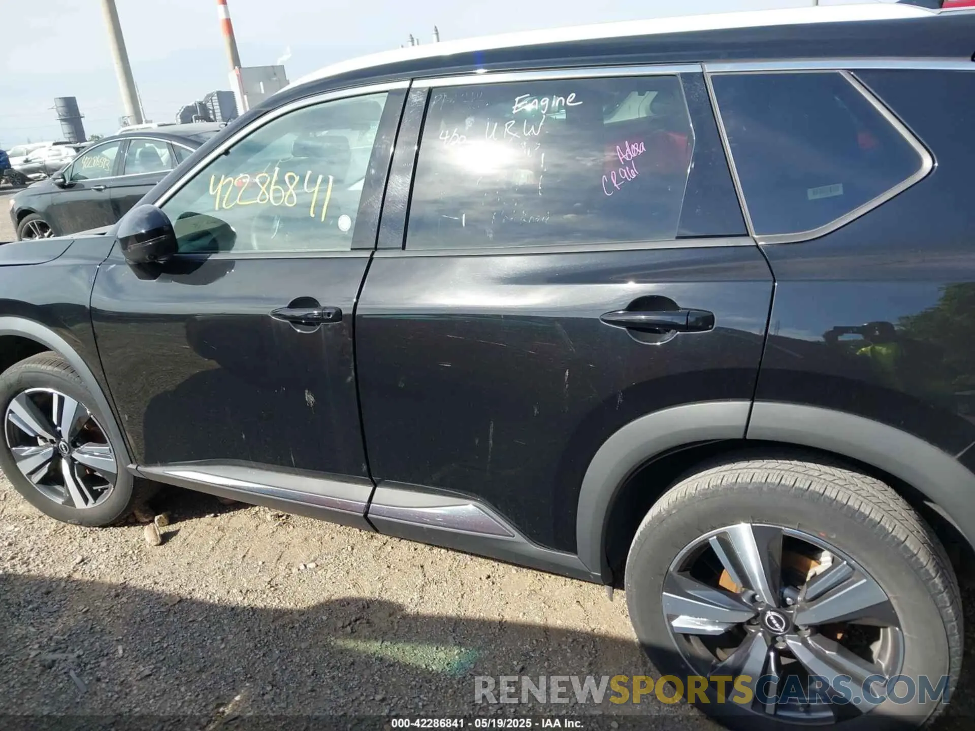 14 Photograph of a damaged car 5N1BT3CB5PC791774 NISSAN ROGUE 2023